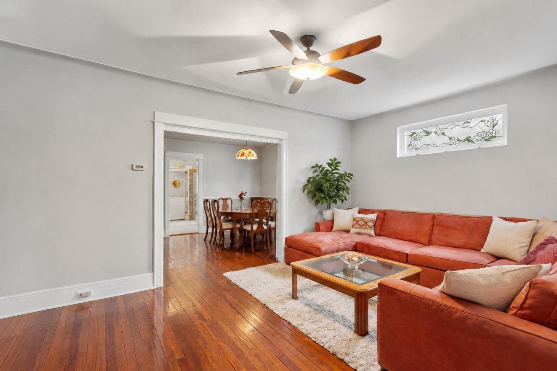  6928 Woodhaven Boulevard, Rego Park, NY, 11374 - 物件實景