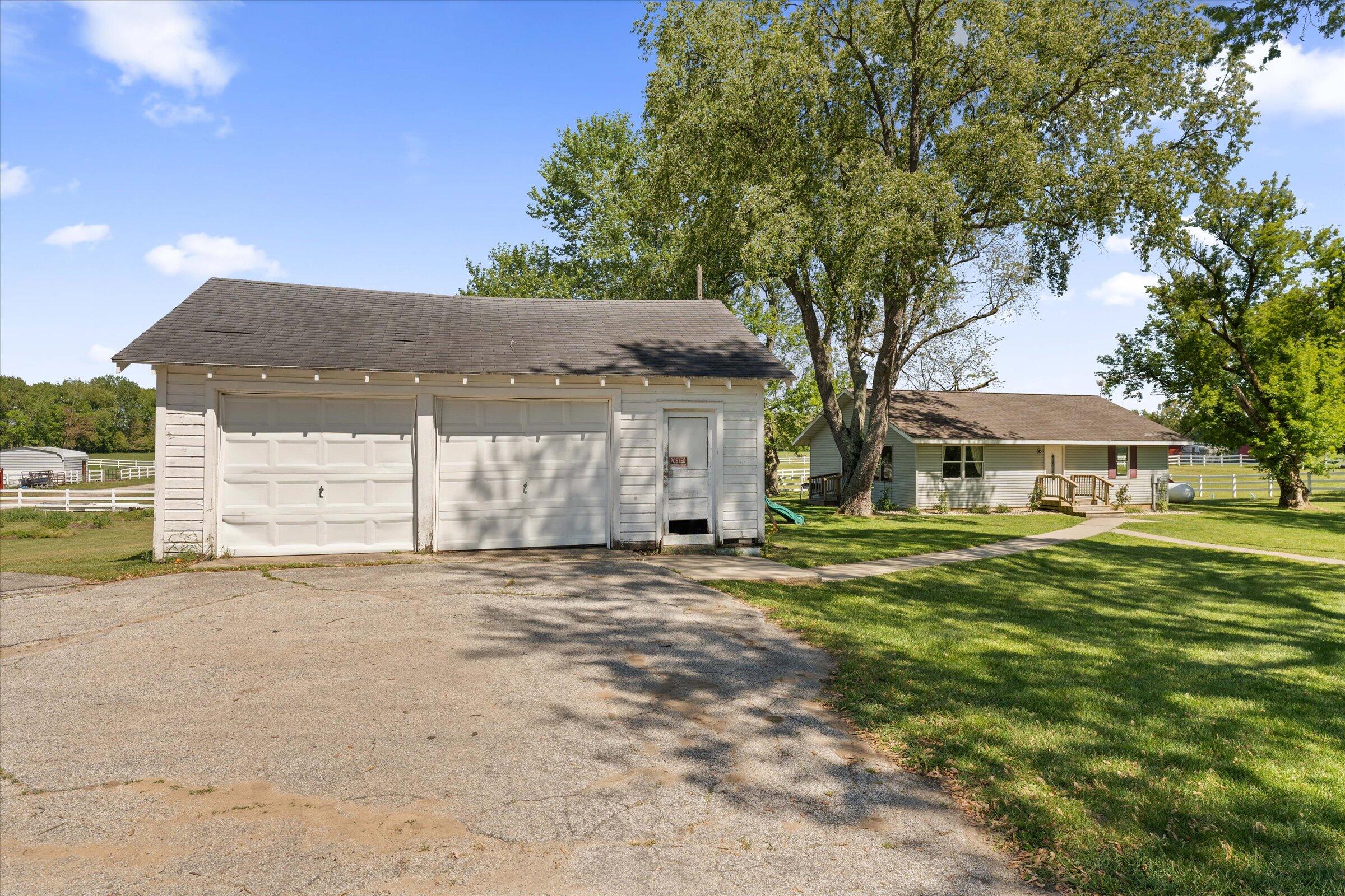 Niles, Michigan, 49120, United States, 2 Bedrooms Bedrooms, ,1 BathroomBathrooms,Residential,For Sale,1838746