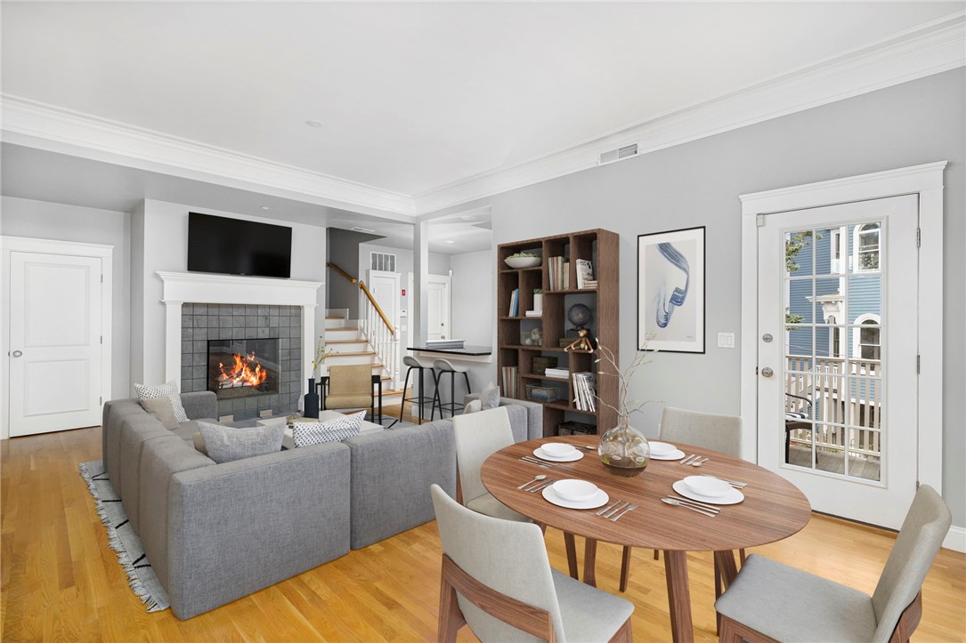 Providence, Rhode Island, 02903, United States, 2 Bedrooms Bedrooms, ,2 BathroomsBathrooms,Residential,For Sale,1868590