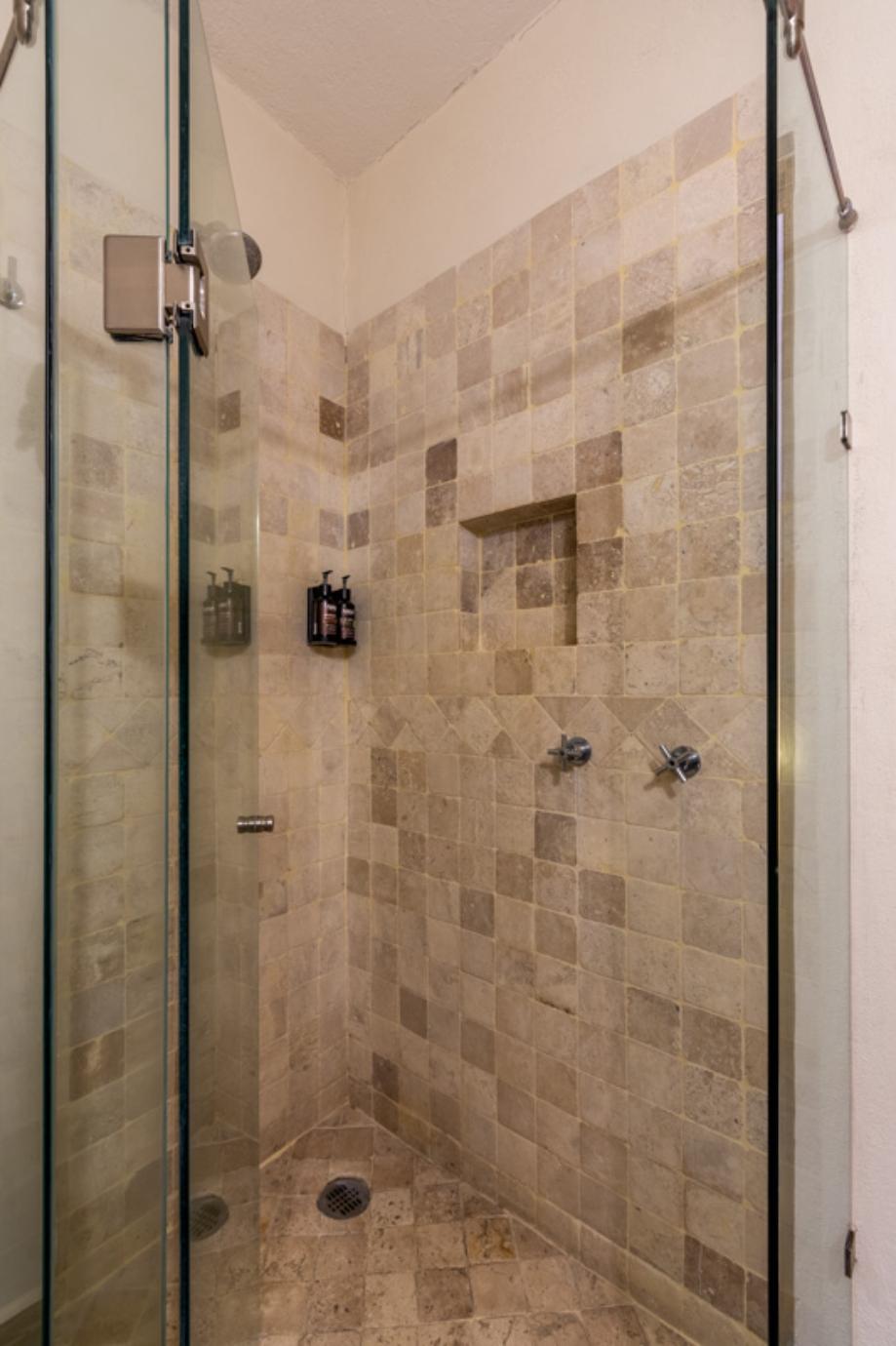 San Antonio Abad, San Miguel de Allende, Guanajuato, 37700, Mexico, 9 Bedrooms Bedrooms, ,9 BathroomsBathrooms,Residential,For Sale,San Antonio Abad,1619123