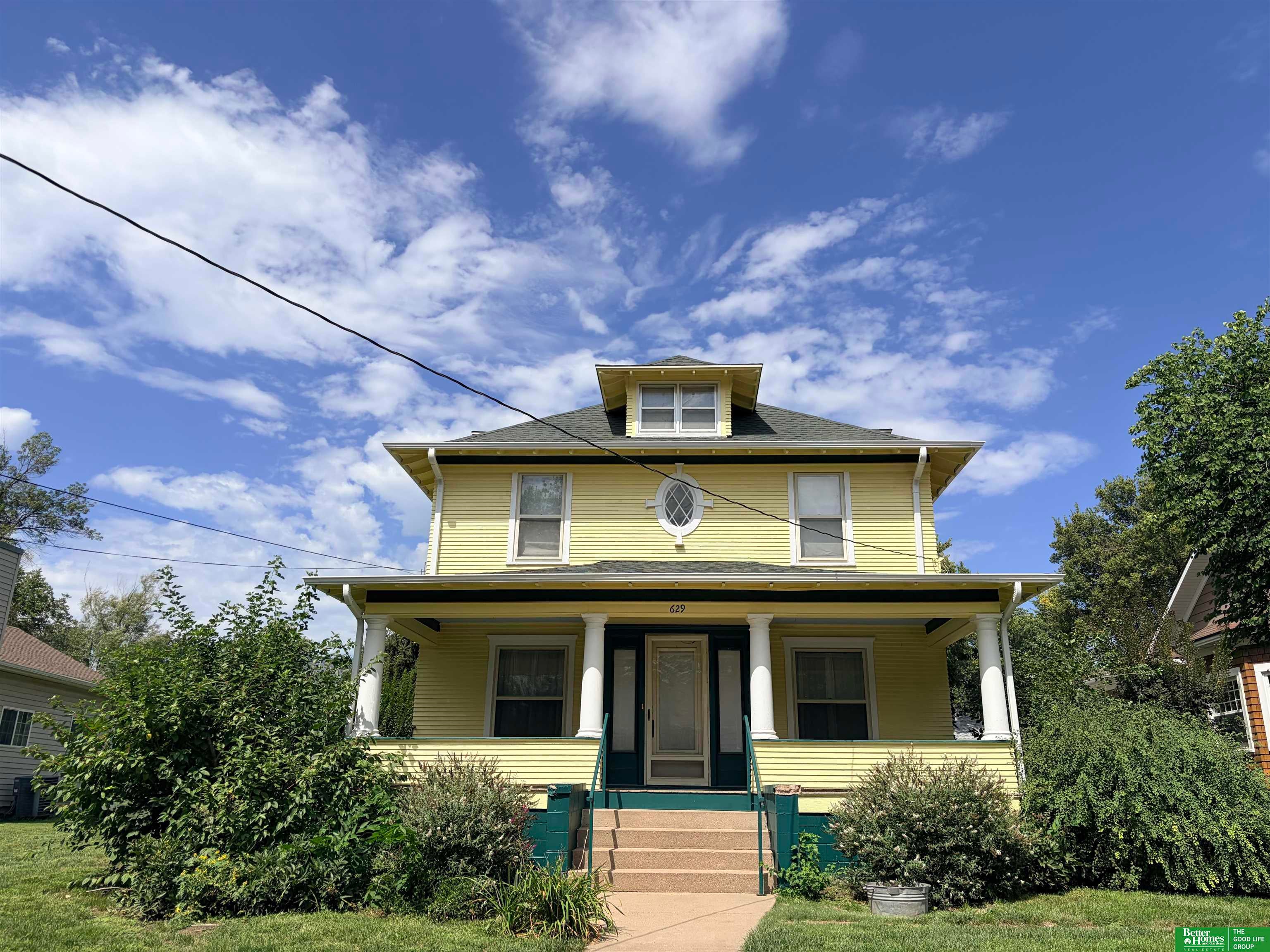7th St, York, NE 68467
