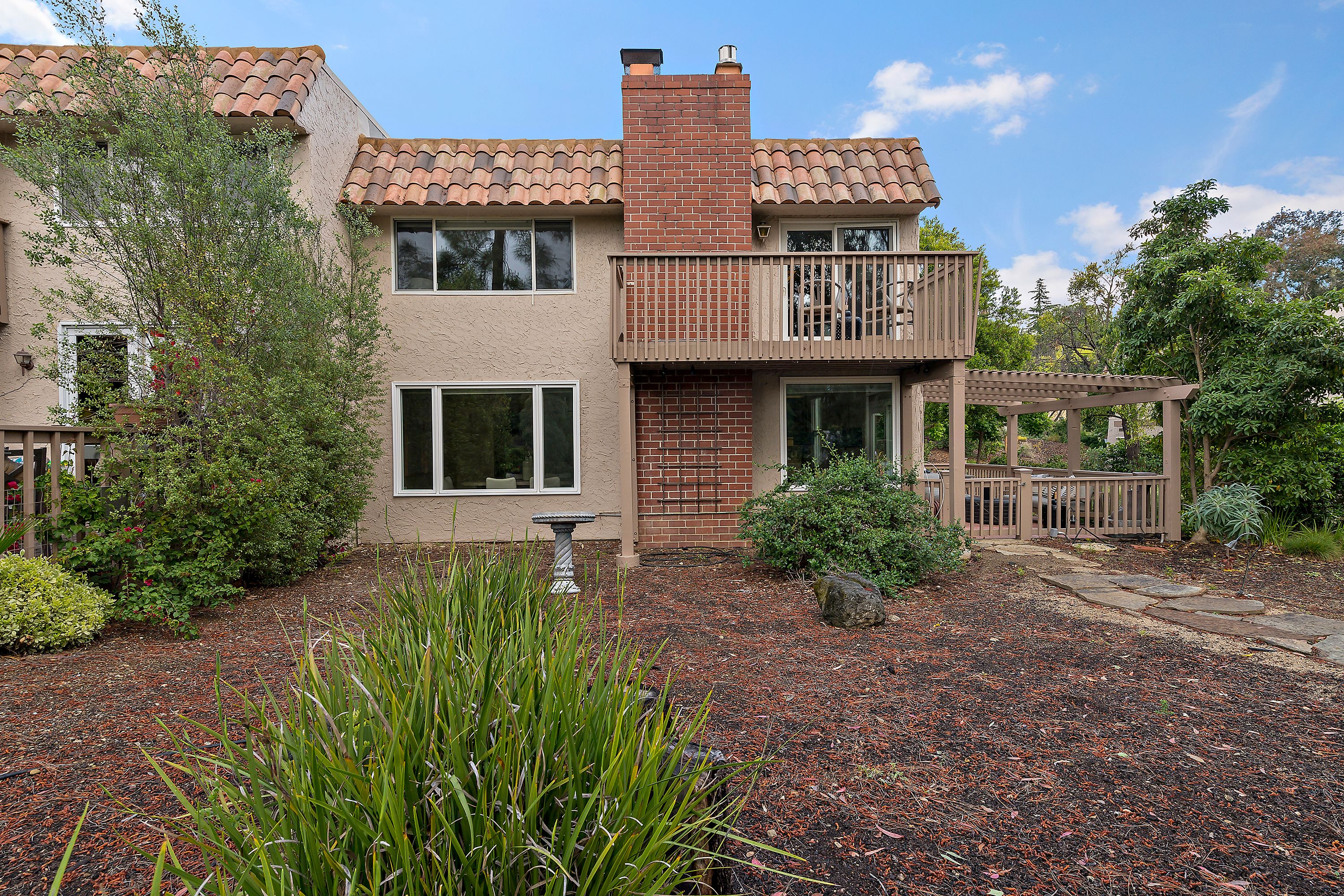  Private, Light-Filled Residence in Exclusive Rinconada Hills - 物件實景