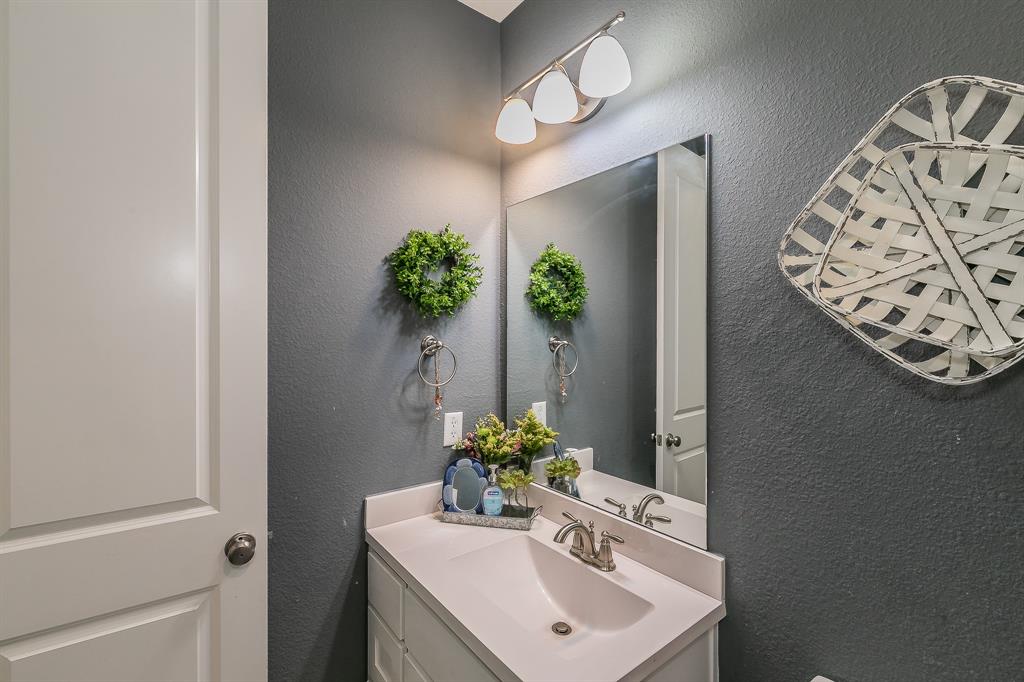 Fort Worth, Texas, 76008, United States, 4 Bedrooms Bedrooms, ,3 BathroomsBathrooms,Residential,For Sale,1902428