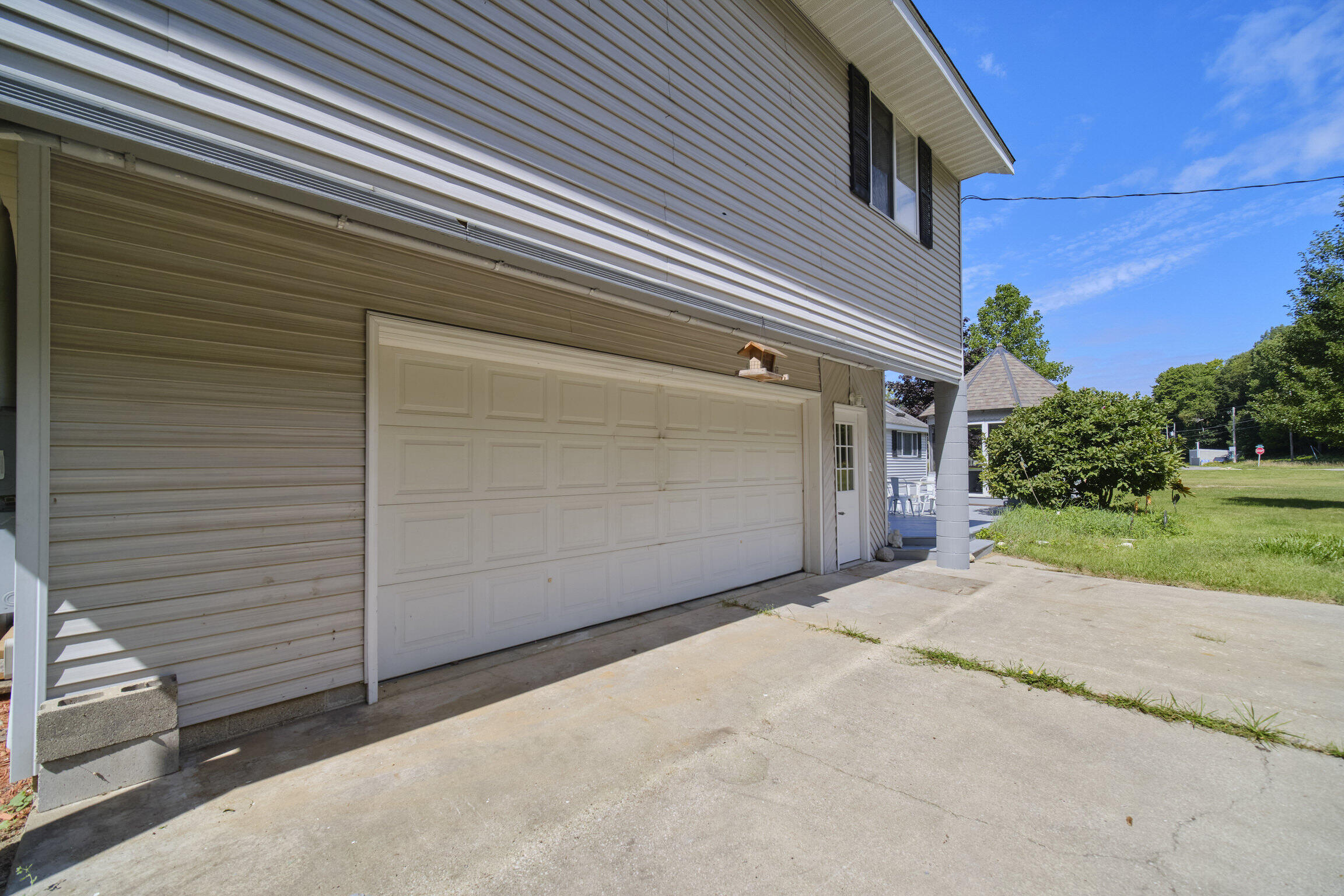 Manistee, Michigan, 49660, United States, 7 Bedrooms Bedrooms, ,3 BathroomsBathrooms,Residential,For Sale,1943241