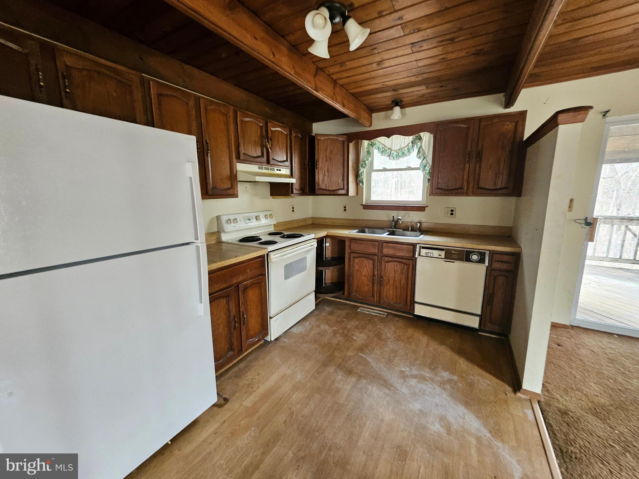 Millersville, Maryland, 21108, United States, 5 Bedrooms Bedrooms, ,3 BathroomsBathrooms,Residential,For Sale,1881579
