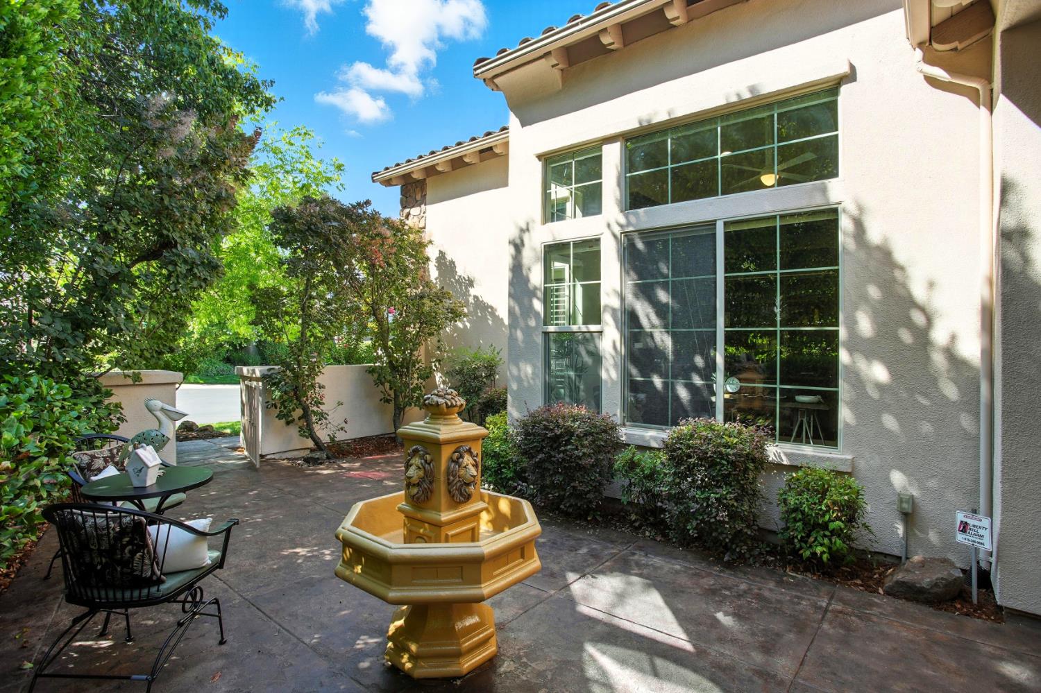 Roseville, California, 95661, United States, 4 Bedrooms Bedrooms, ,3 BathroomsBathrooms,Residential,For Sale,1934690