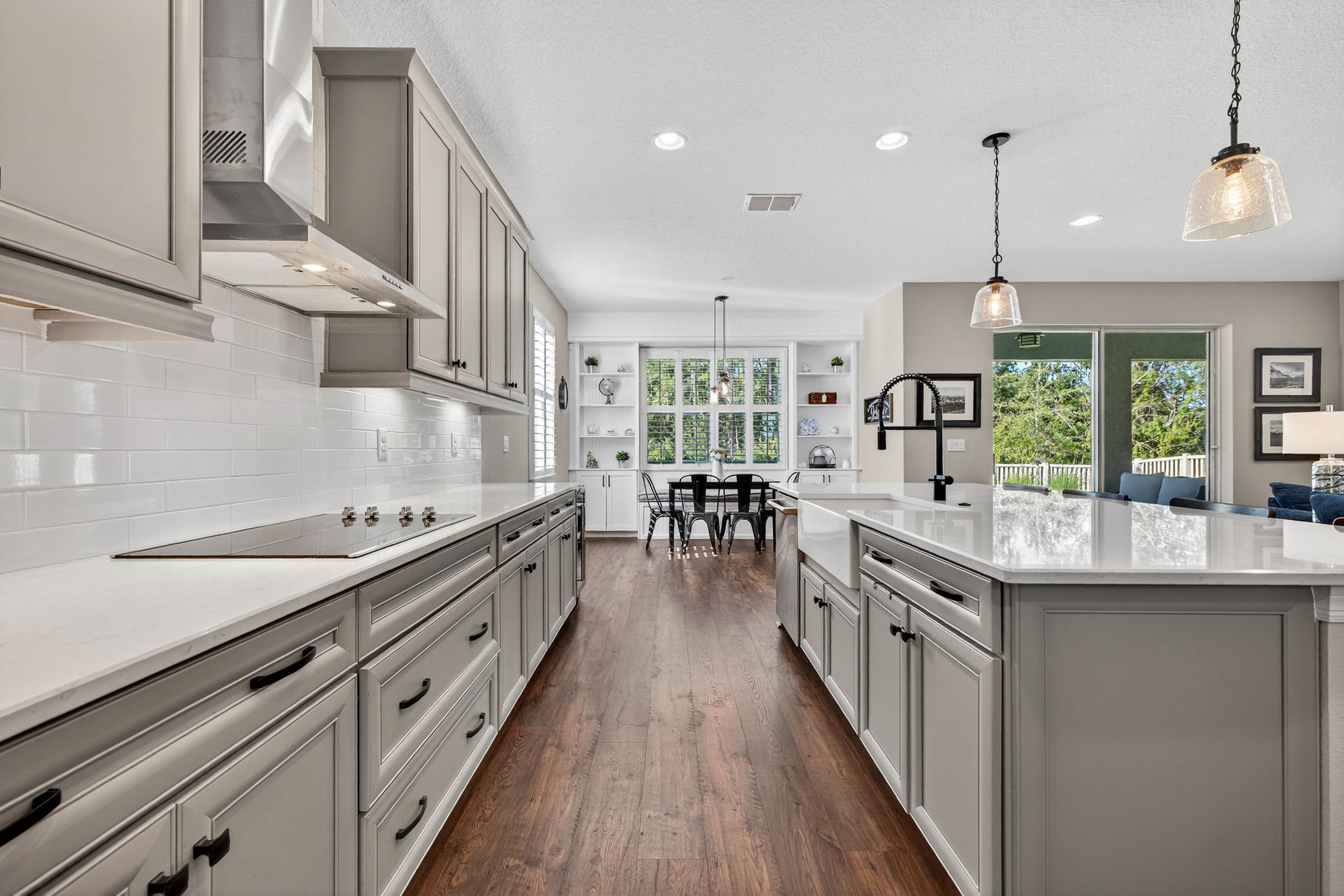 Land O Lakes, Florida, 34637, United States, 5 Bedrooms Bedrooms, ,3 BathroomsBathrooms,Residential,For Sale,1976107