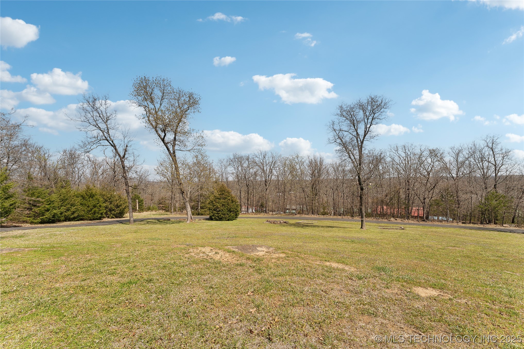 Cookson, Oklahoma, 74427, United States, 6 Bedrooms Bedrooms, ,6 BathroomsBathrooms,Residential,For Sale,1751718