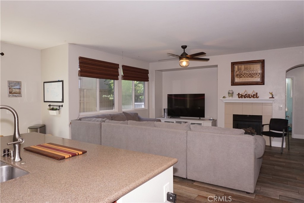 Temecula, California, 92592, United States, 4 Bedrooms Bedrooms, ,3 BathroomsBathrooms,Residential,For Sale,1857276