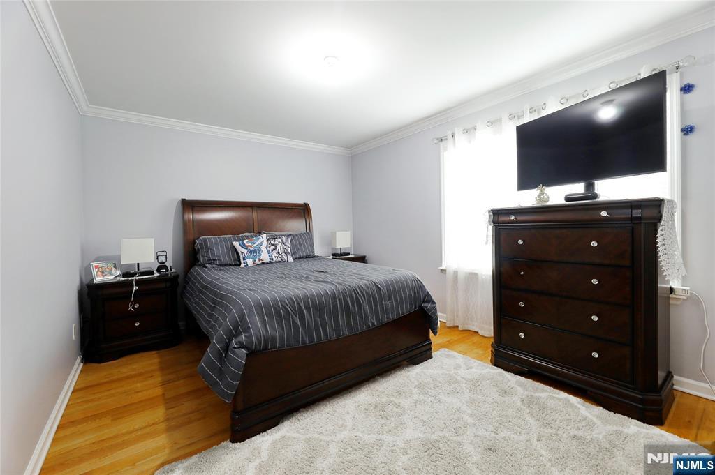 Harrison, New Jersey, 07029, United States, 5 Bedrooms Bedrooms, ,5 BathroomsBathrooms,Residential,For Sale,1985698