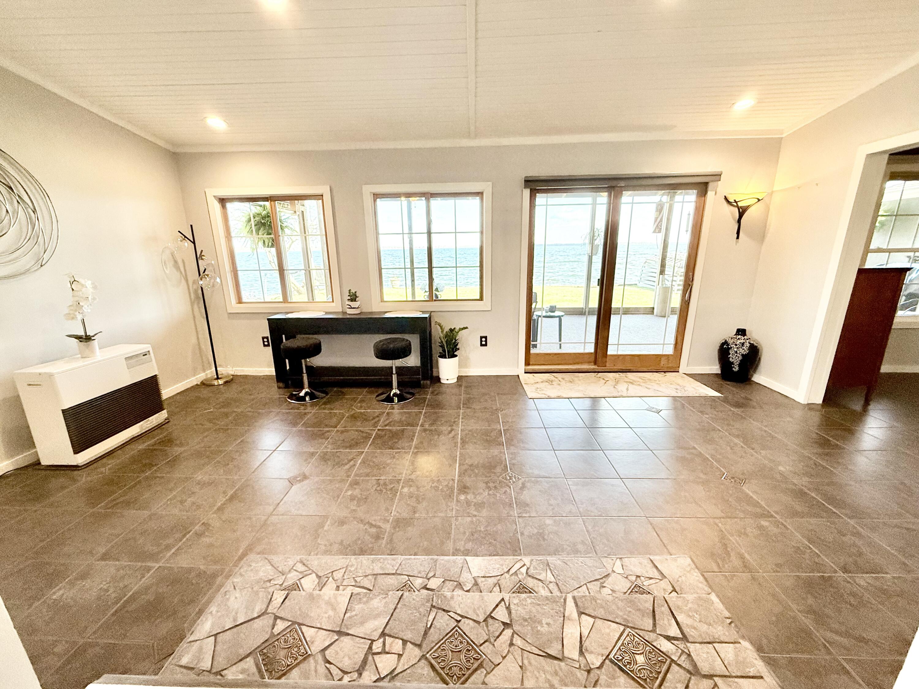 Plattsburgh, New York, 12901, United States, 3 Bedrooms Bedrooms, ,2 BathroomsBathrooms,Residential,For Sale,2048096