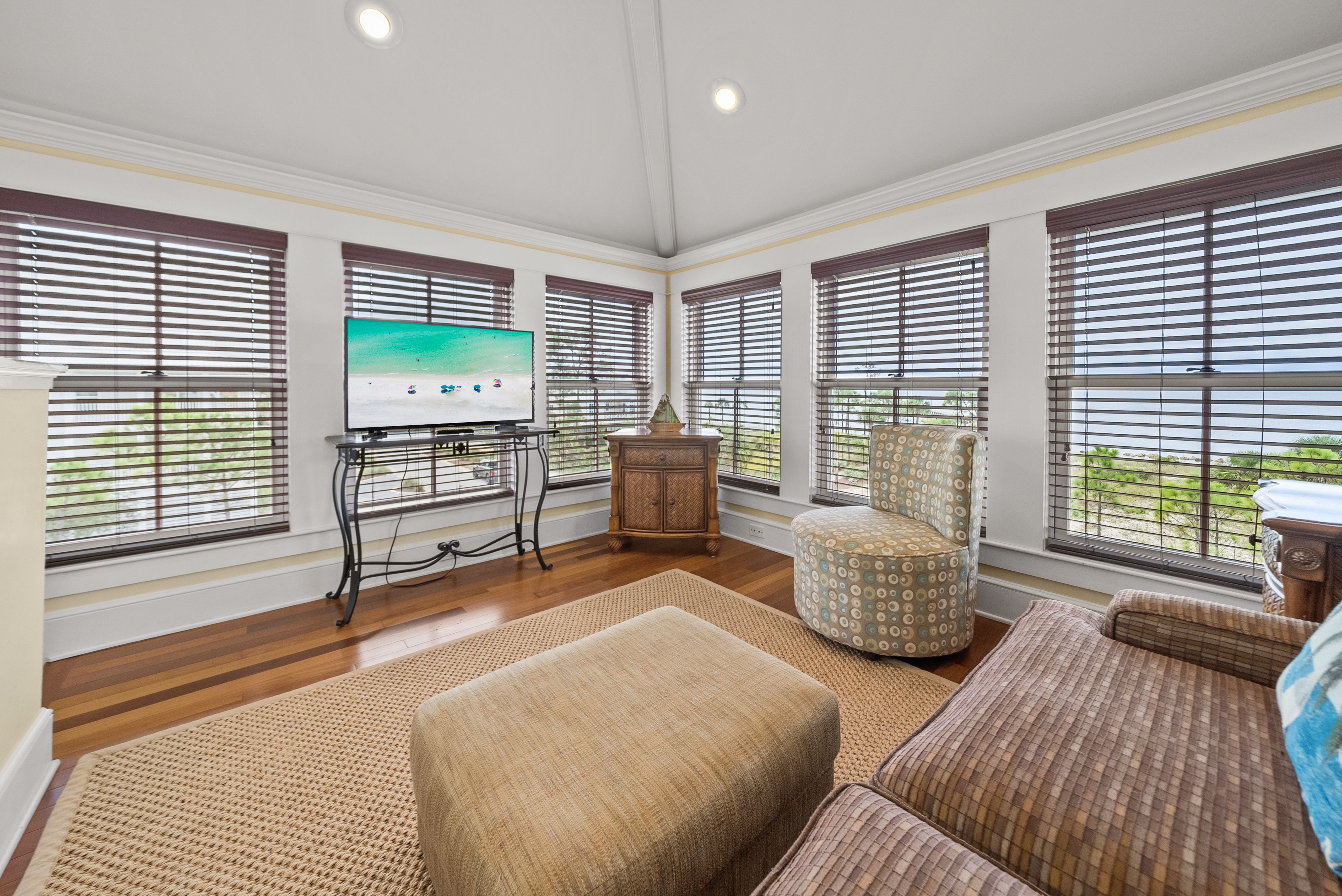  Bay-View Home With Private Pool In Gated Beachside Community - 物件實景