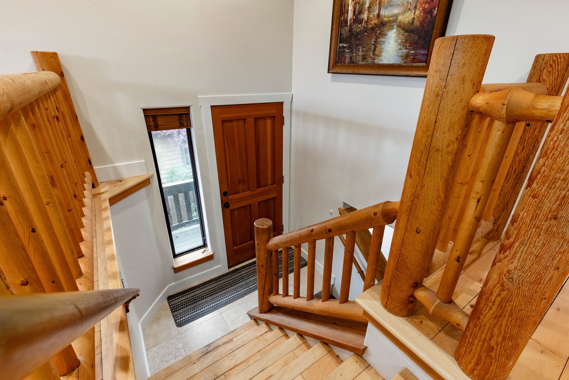  Rare Creekside Retreat  Privacy, Mountain Living & Unbeatable Convenience - 物件實景