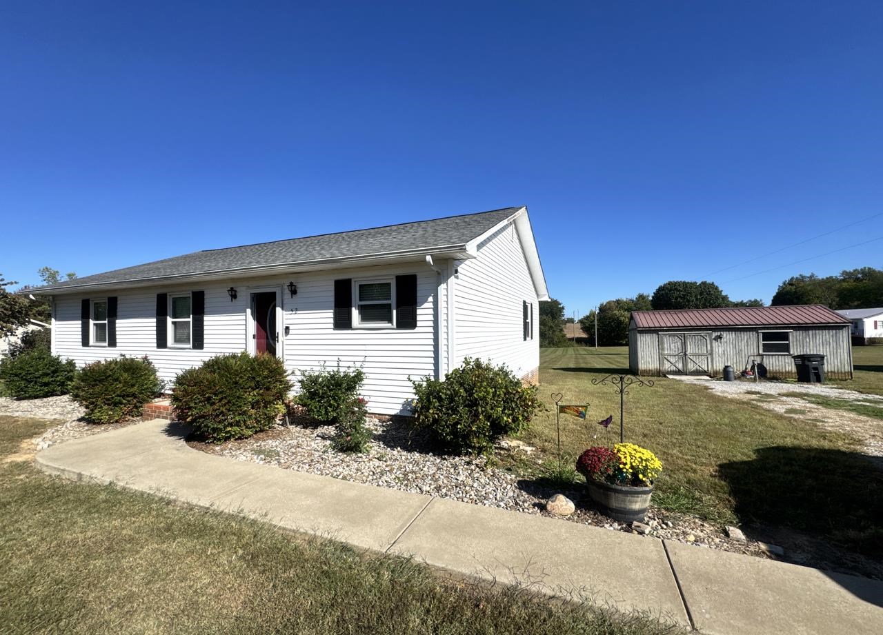 Cloverdale Dr, Glasgow, KY 42141 #1