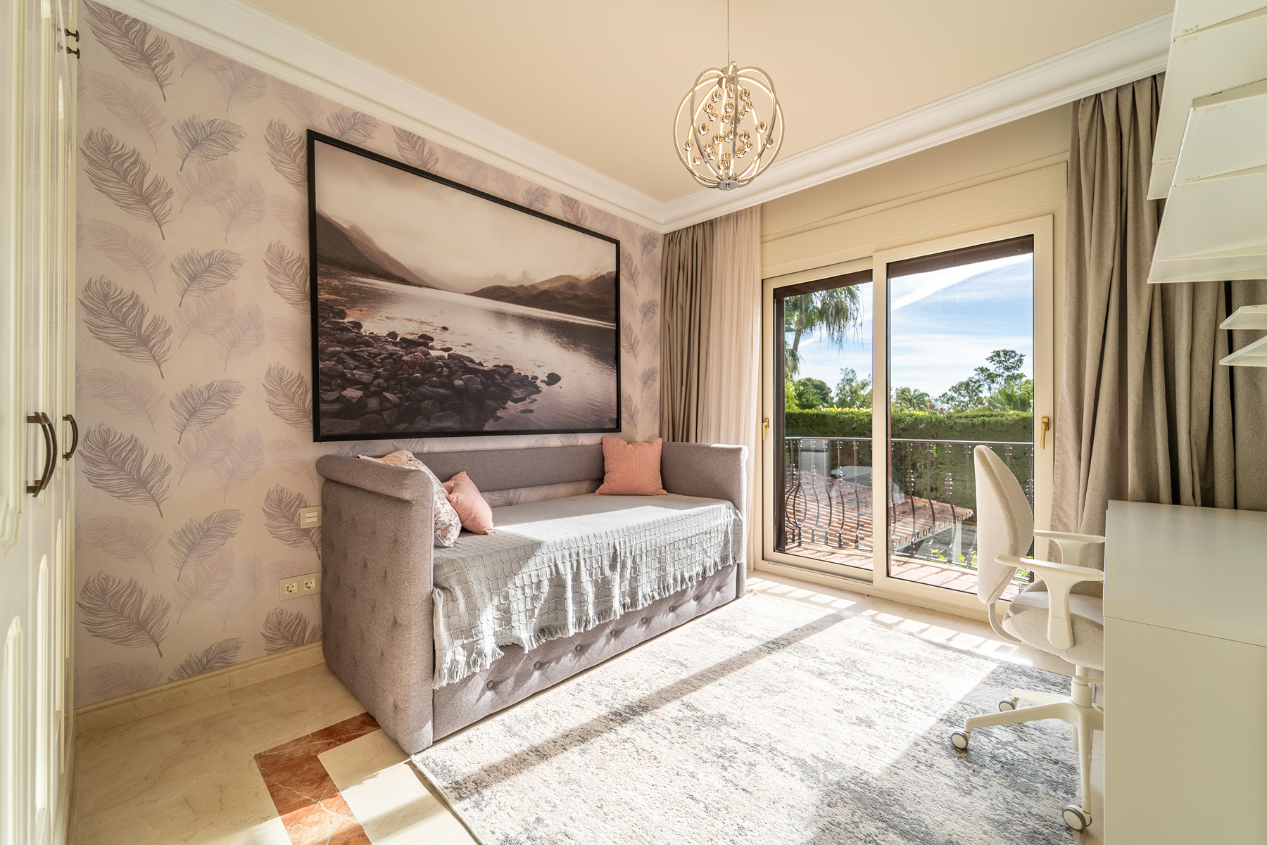  Villa with independent apartment in Nueva Milla de Oro, Estepona - 物件實景