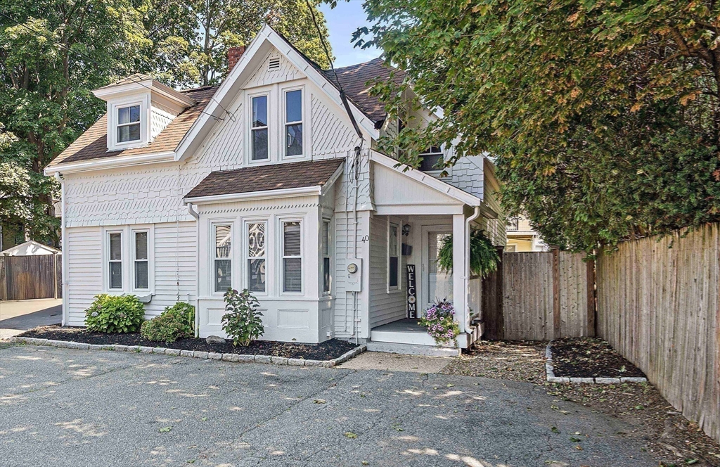 Danvers, Massachusetts, 01923, United States, 3 Bedrooms Bedrooms, ,2 BathroomsBathrooms,Residential,For Sale,1925494