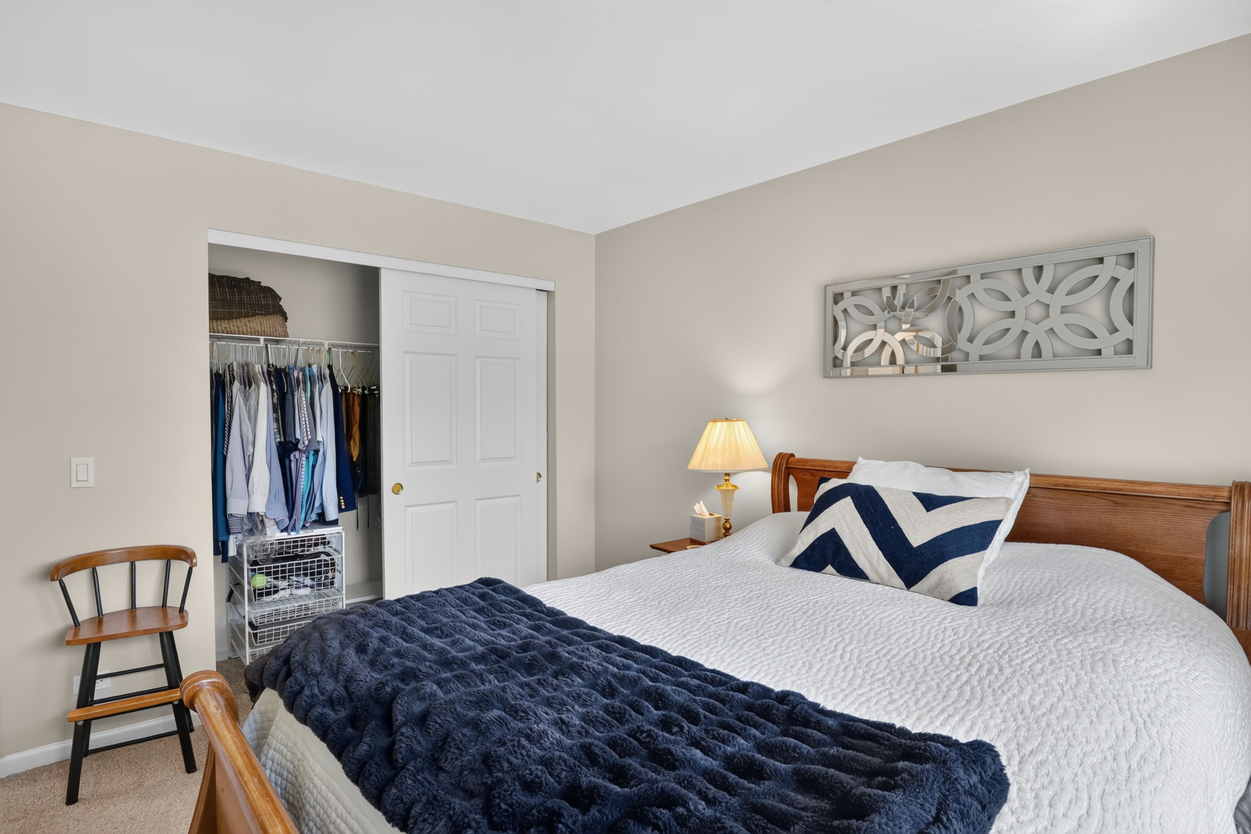  Beautiful Private End-unit Townhome Overlooking a Peaceful Pond - 物件實景