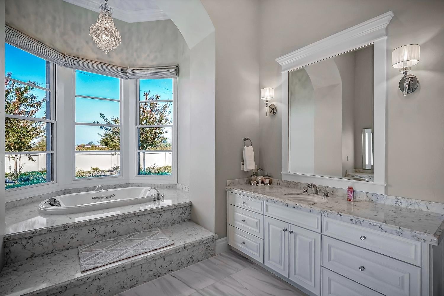 Lodi, California, 95241, United States, 4 Bedrooms Bedrooms, ,6 BathroomsBathrooms,Residential,For Sale,2005753