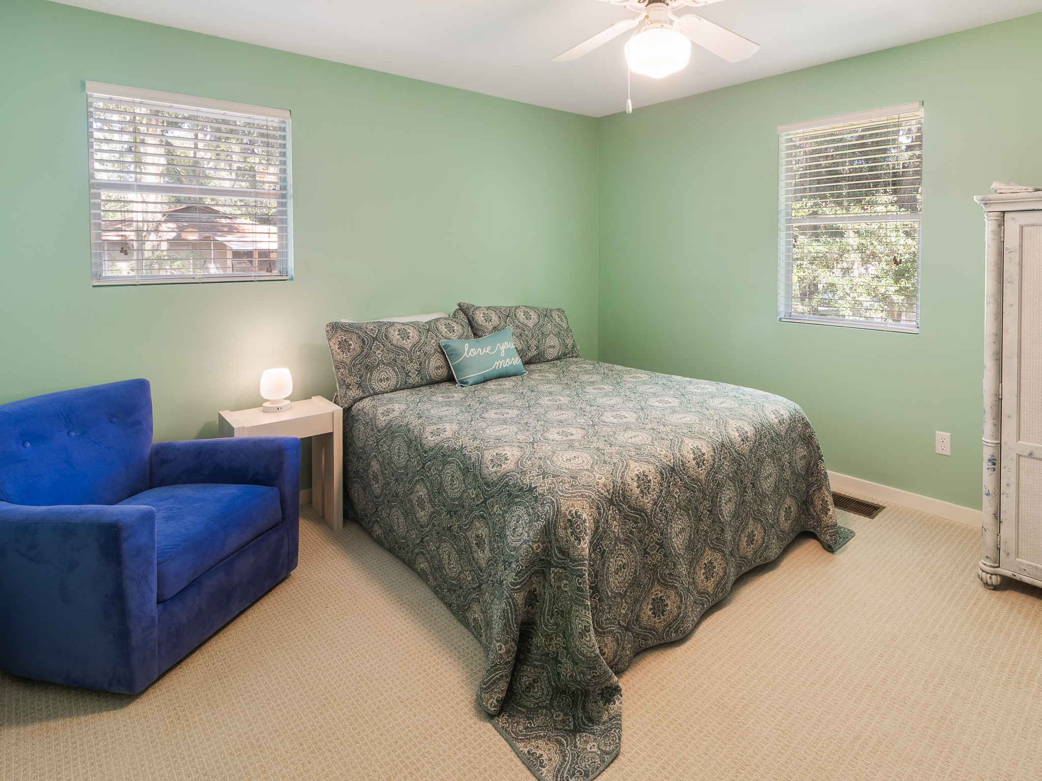 Hilton Head Island, South Carolina, 29926, United States, 3 Bedrooms Bedrooms, ,3 BathroomsBathrooms,Residential,For Sale,1979140