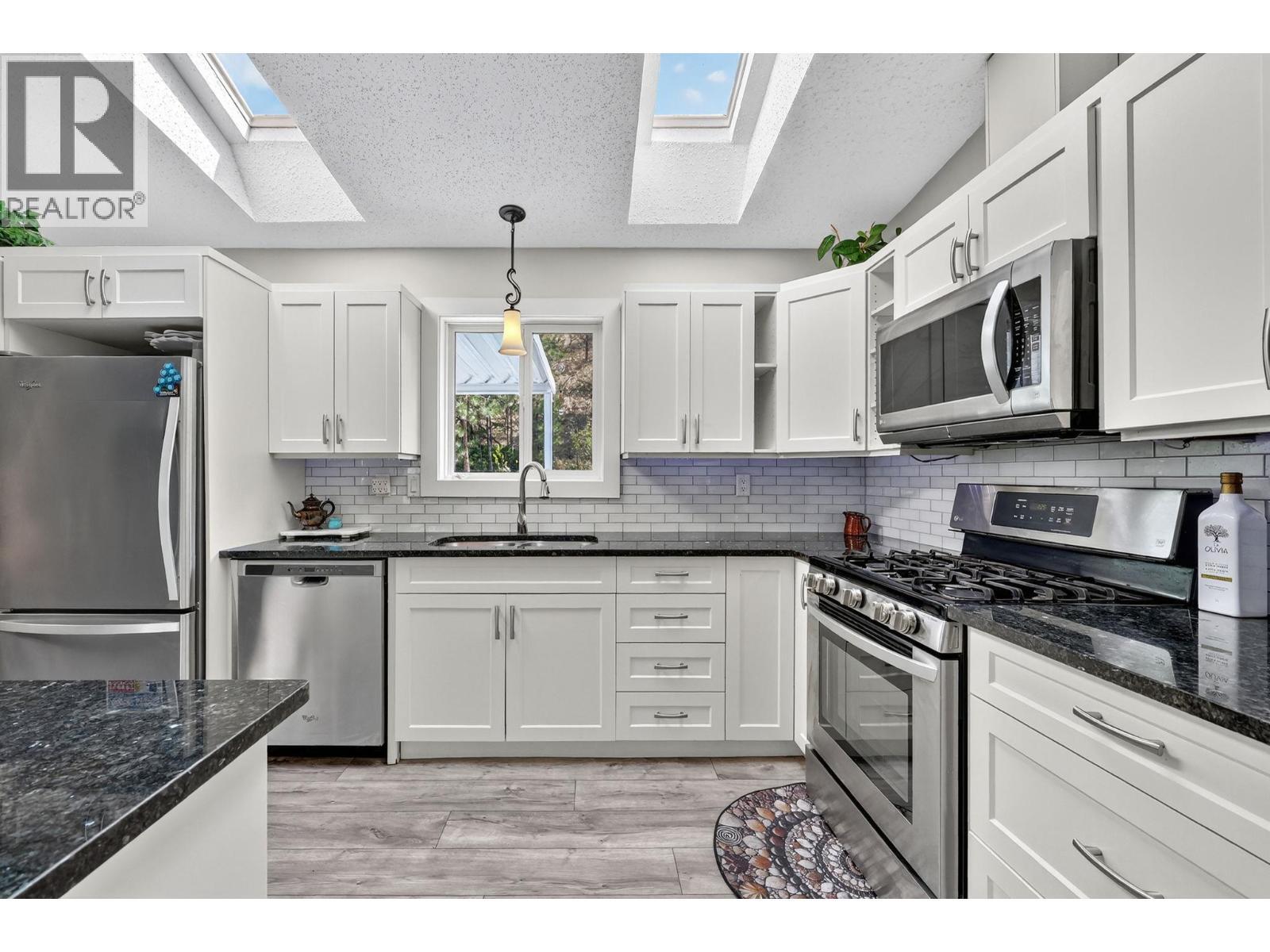 PENTICTON, British Columbia, V2A 7E7, CA, 4 Bedrooms Bedrooms, ,3 BathroomsBathrooms,Residential,For Sale,1947241