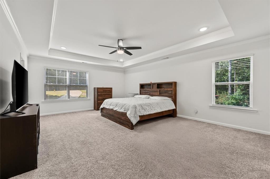 Hampton, Georgia, 30228, United States, 5 Bedrooms Bedrooms, ,4 BathroomsBathrooms,Residential,For Sale,1956814