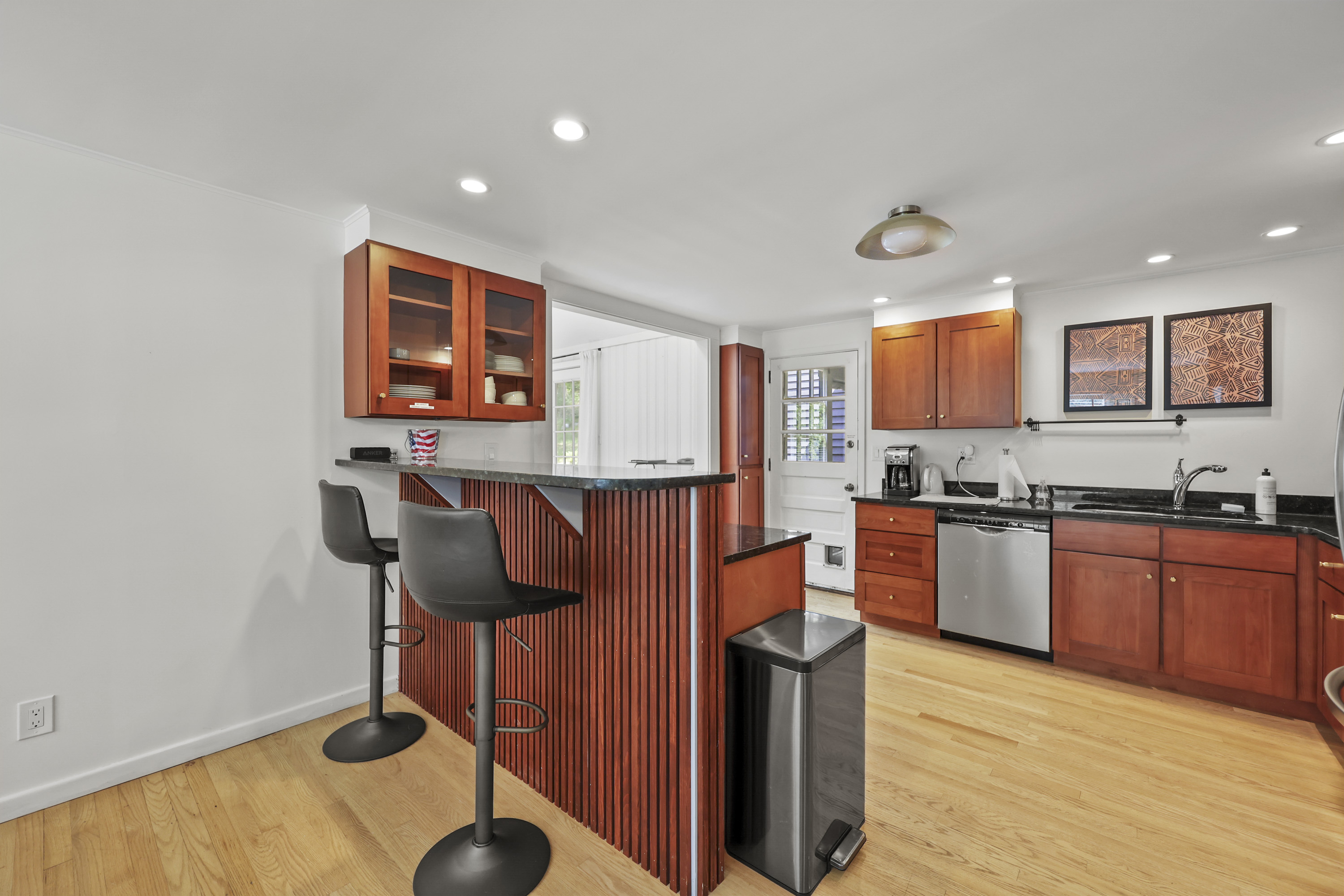  A Turnkey Berkshire Retreat Offering Style, Comfort, and an Exception Location - 物件實景