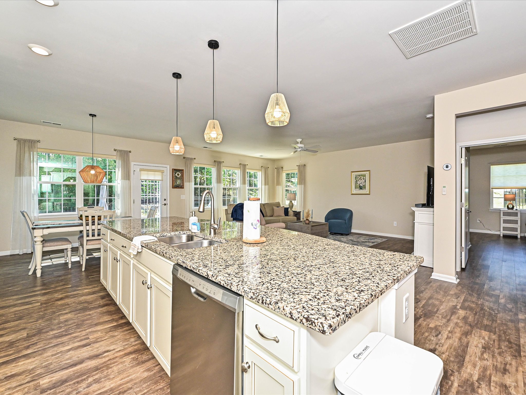 Mount Holly, North Carolina, 28120, United States, 4 Bedrooms Bedrooms, ,3 BathroomsBathrooms,Residential,For Sale,2049218