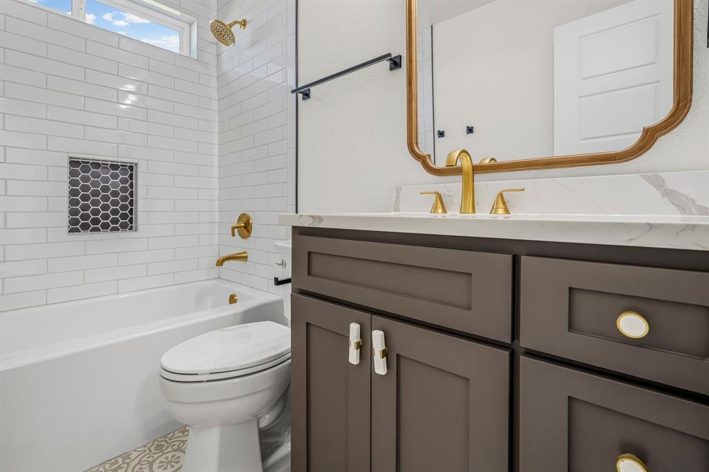 Caddo Mills, Texas, 75135, United States, 4 Bedrooms Bedrooms, ,2 BathroomsBathrooms,Residential,For Sale,1992163