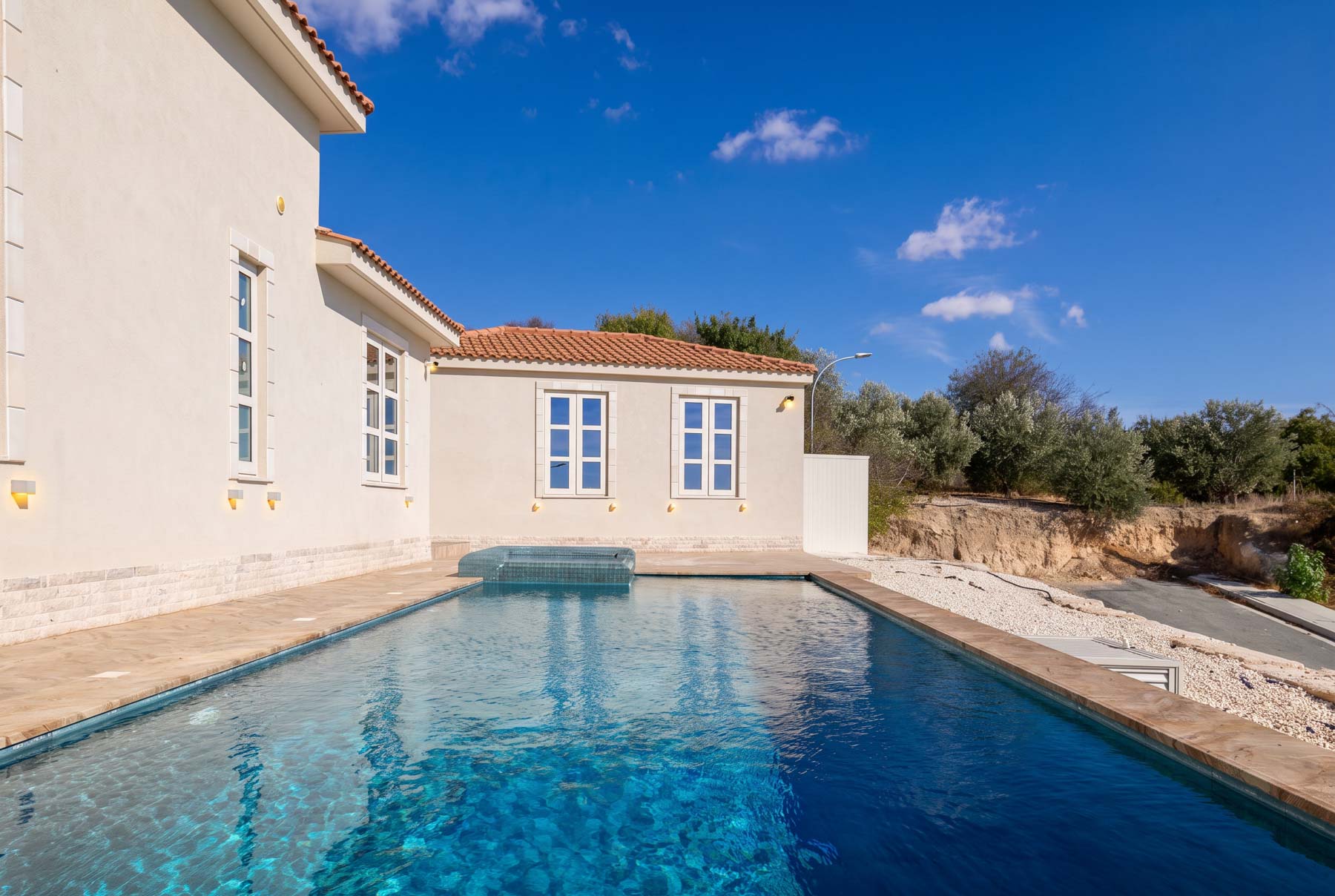  Mediterranean Villa with Guest House and Sea Views in Armou, Paphos - 物件實景