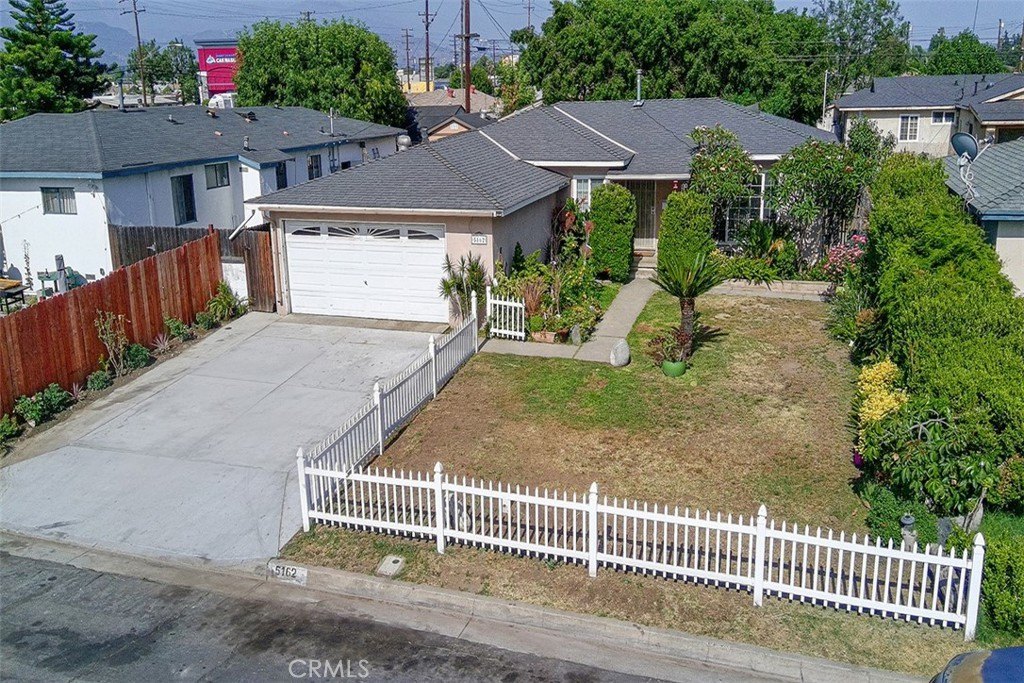 Covina, California, 91722, United States, 3 Bedrooms Bedrooms, ,1 BathroomBathrooms,Residential,For Sale,1869687