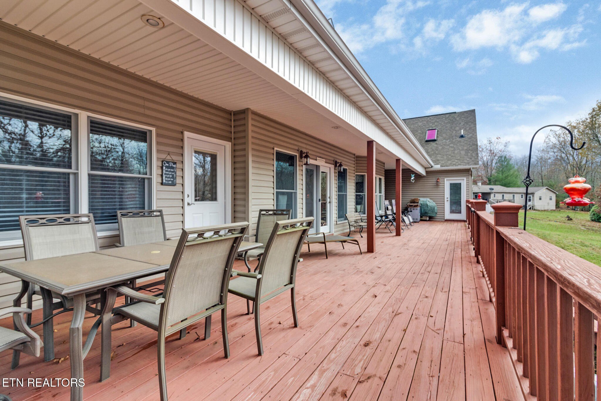 Crossville, Tennessee, 38572, United States, 2 Bedrooms Bedrooms, ,3 BathroomsBathrooms,Residential,For Sale,1978384