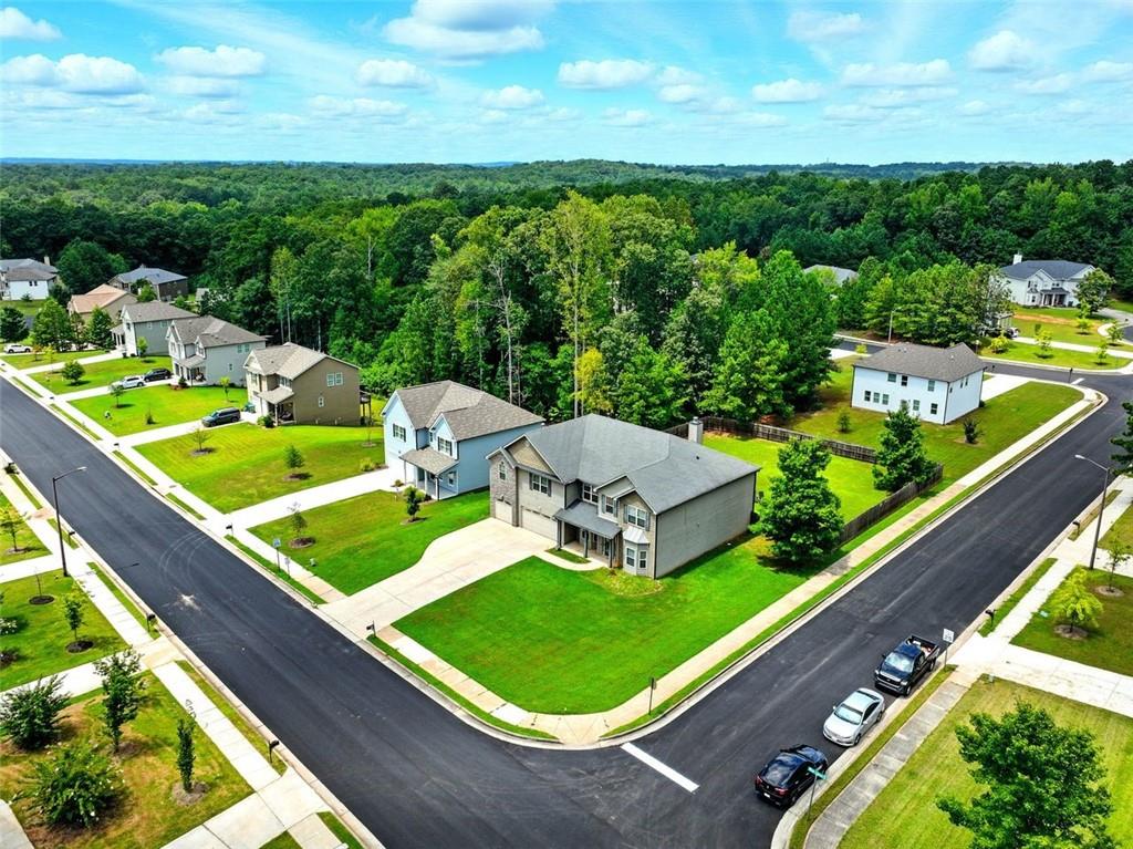 Atlanta, Georgia, 30331, United States, 5 Bedrooms Bedrooms, ,4 BathroomsBathrooms,Residential,For Sale,1933475
