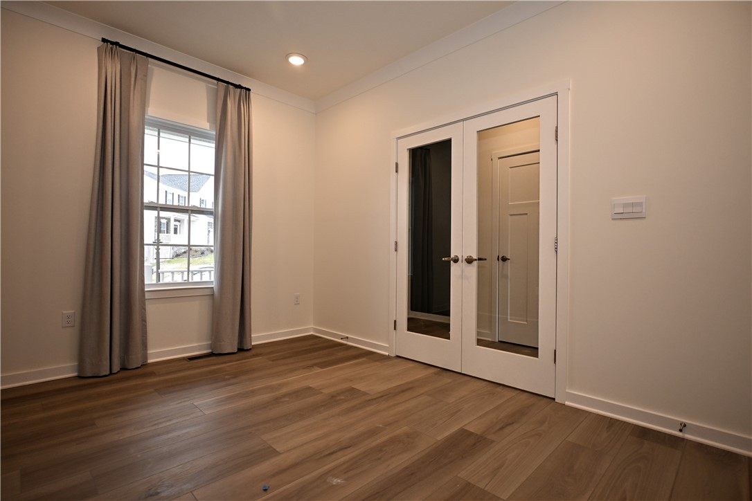 Oakdale, Pennsylvania, 15071, United States, 4 Bedrooms Bedrooms, ,4 BathroomsBathrooms,Residential,For Sale,2000076