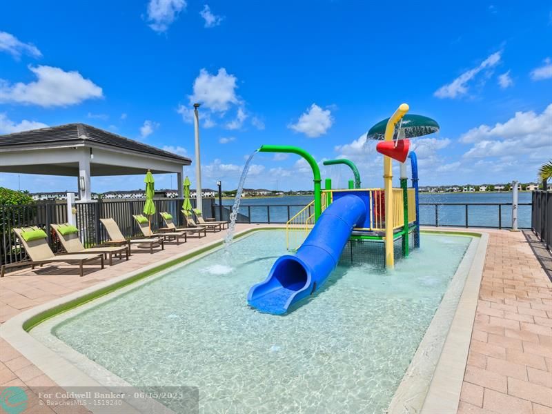 Miami Lakes, Florida, 33018, United States, 3 Bedrooms Bedrooms, ,3 BathroomsBathrooms,Residential,For Sale,1918838