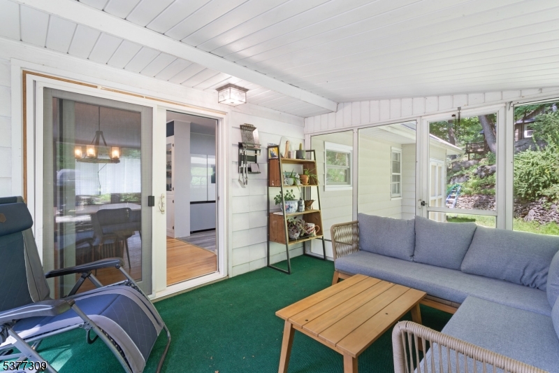 Sparta Twp., New Jersey, 07871, United States, 3 Bedrooms Bedrooms, ,2 BathroomsBathrooms,Residential,For Sale,1910998