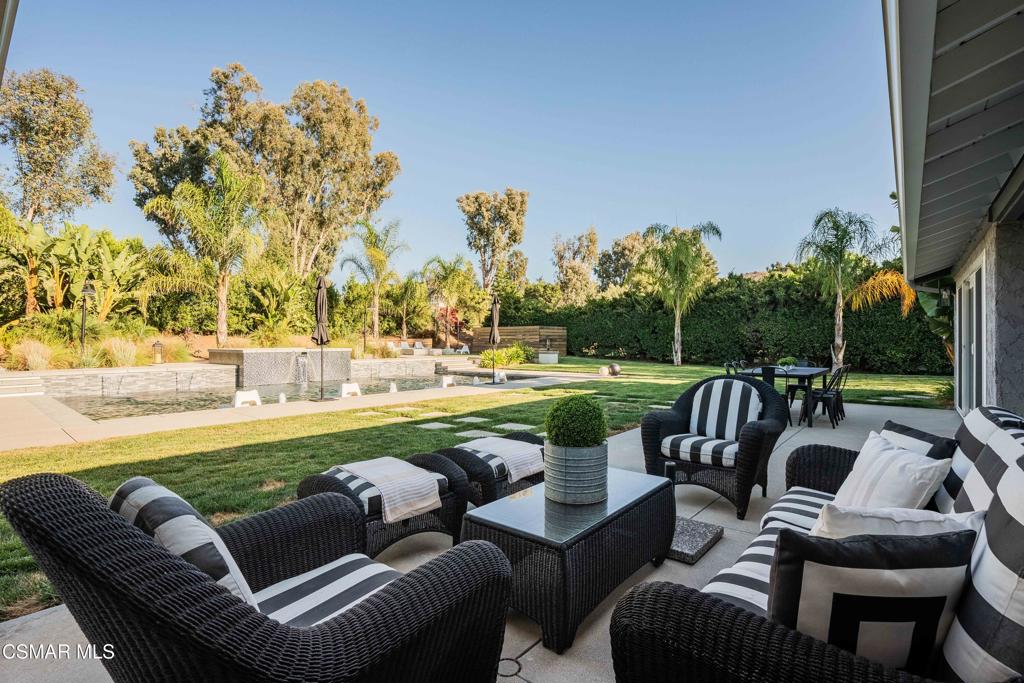Simi Valley, California, 93065, United States, 4 Bedrooms Bedrooms, ,3 BathroomsBathrooms,Residential,For Sale,1941283