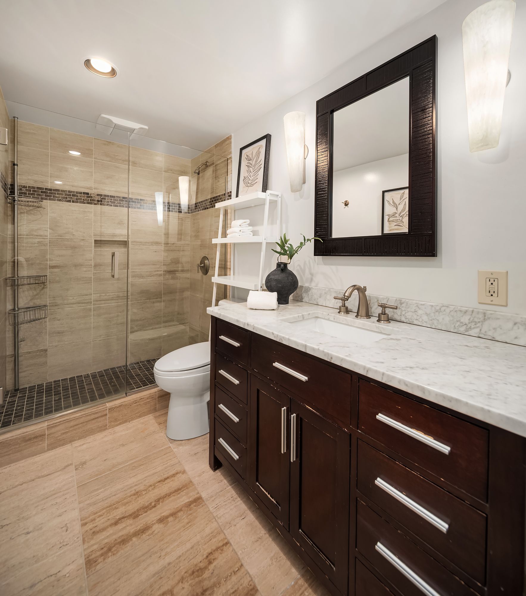  2125 1st Ave Unit #1304, Seattle, WA 98121 - 物件實景