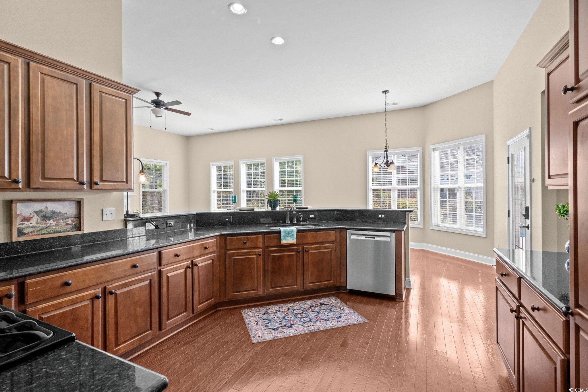 Myrtle Beach, South Carolina, 29577, United States, 3 Bedrooms Bedrooms, ,3 BathroomsBathrooms,Residential,For Sale,1979702