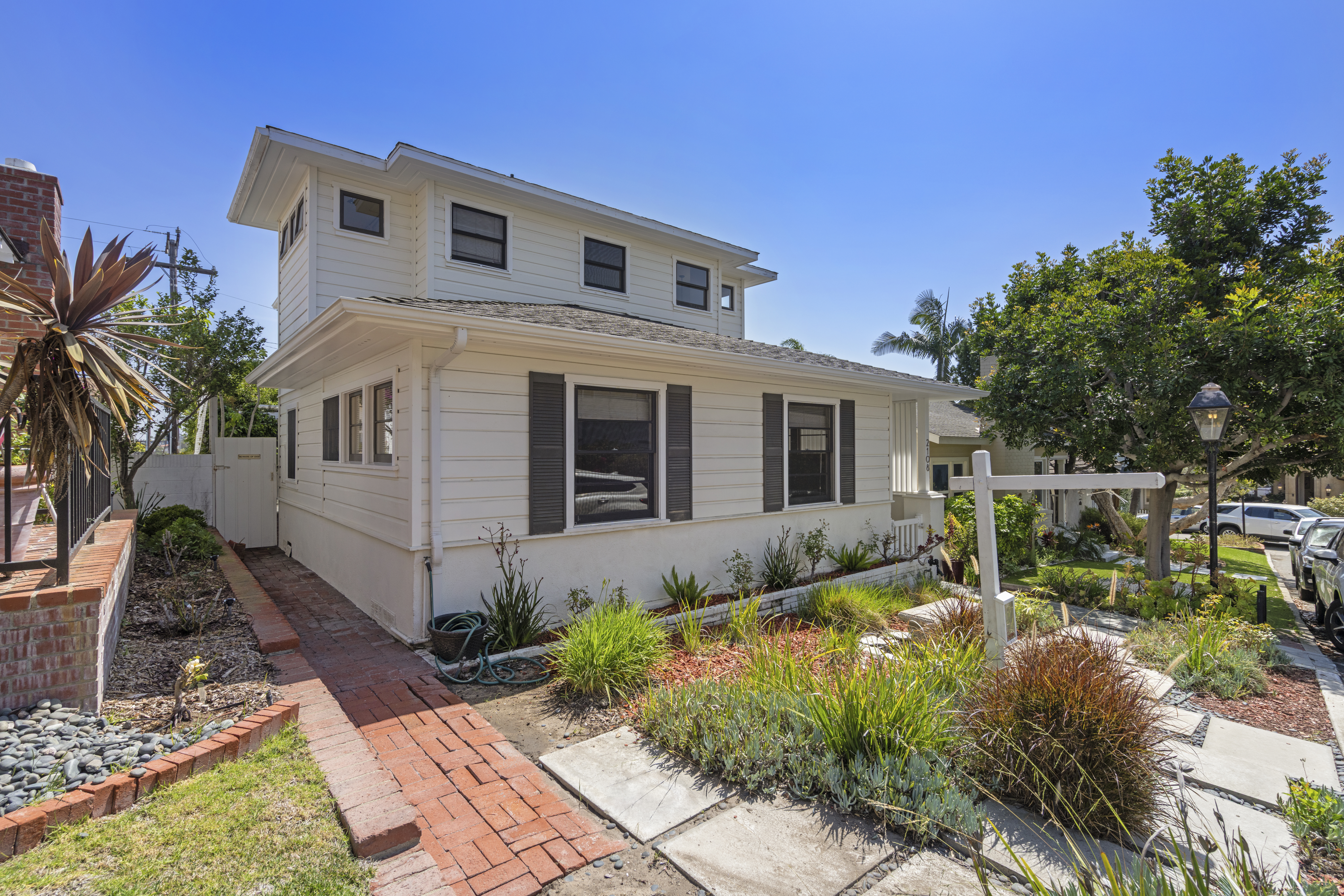 2108 Grandview Avenue, Manhattan Beach, CA 90266 - 物件實景
