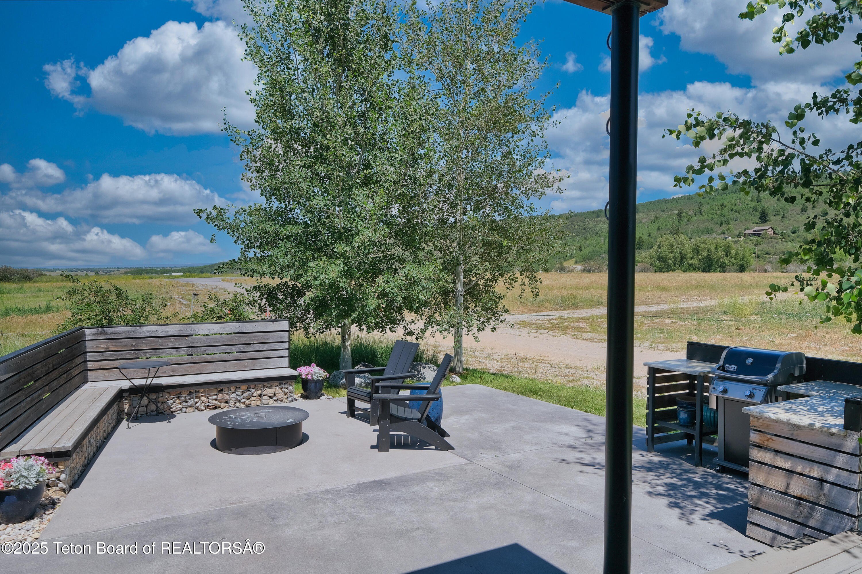 Victor, Idaho, 83455, United States, 4 Bedrooms Bedrooms, ,2 BathroomsBathrooms,Residential,For Sale,1895074