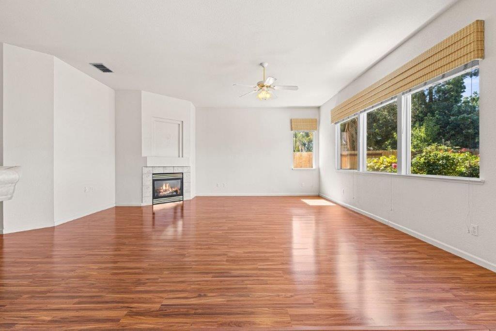 Galt, California, 95632, United States, 3 Bedrooms Bedrooms, ,2 BathroomsBathrooms,Residential,For Sale,1983773