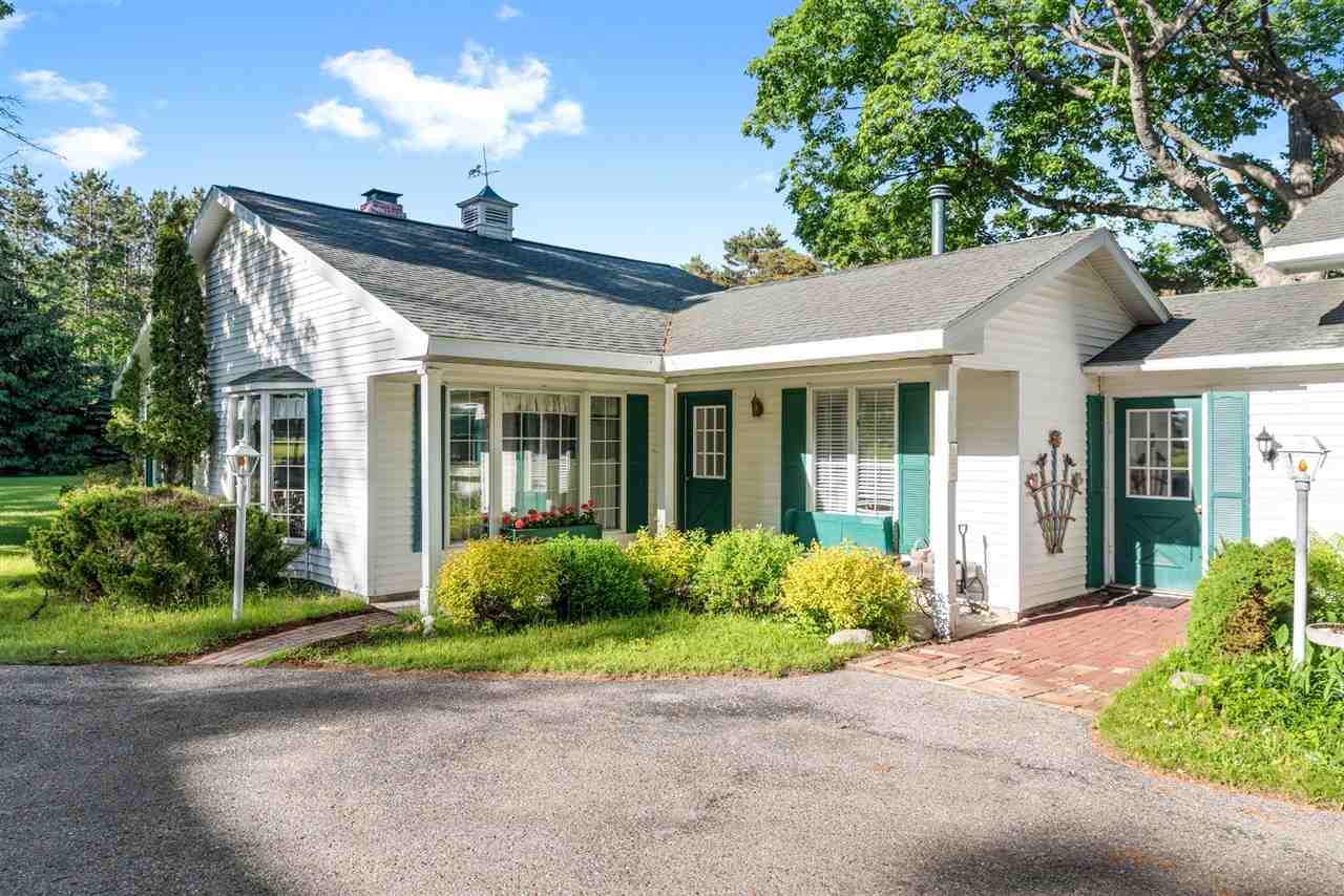 684 W. Bluff Drive, Harbor Springs, Michigan, 49740, United States, 4 Bedrooms Bedrooms, ,4 BathroomsBathrooms,Residential,For Sale,684 W. Bluff Drive,1613457