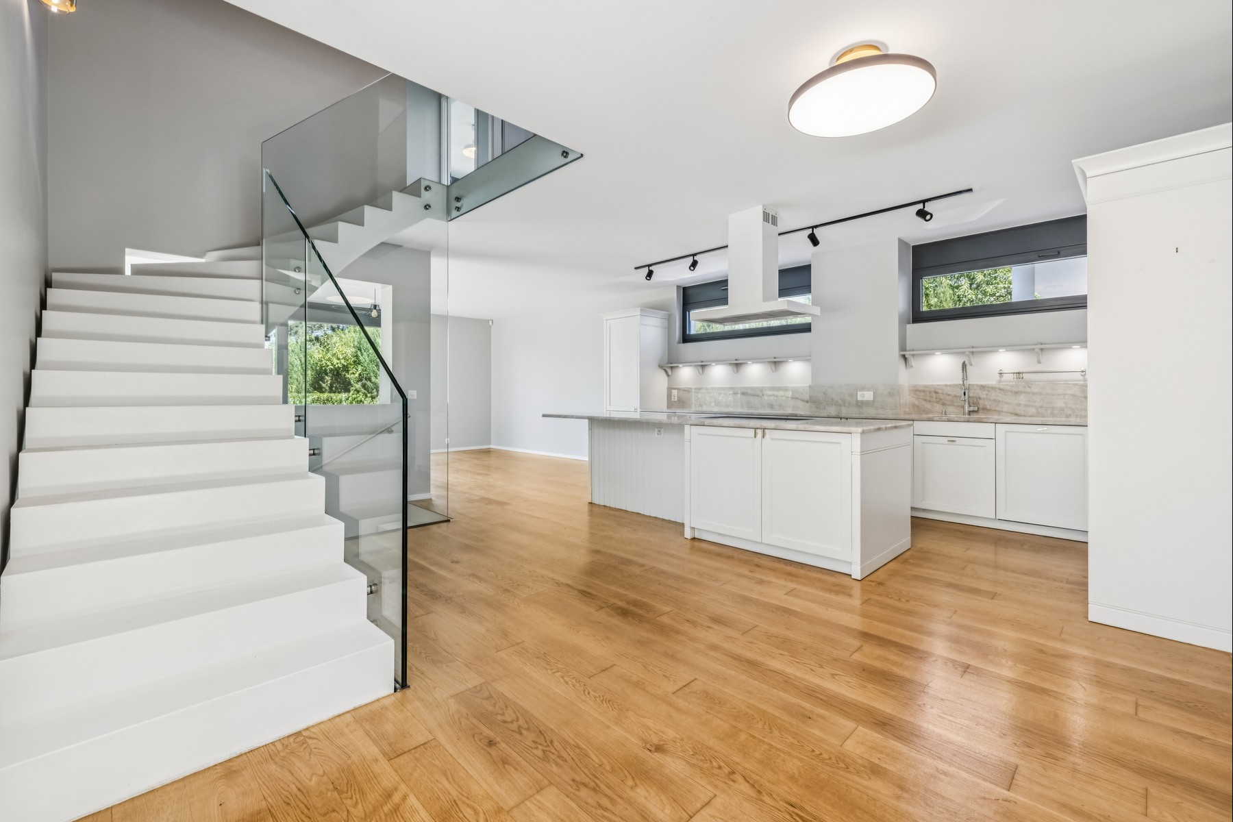  Anières  Elegant contemporary villa with exceptional amenities - 物件實景