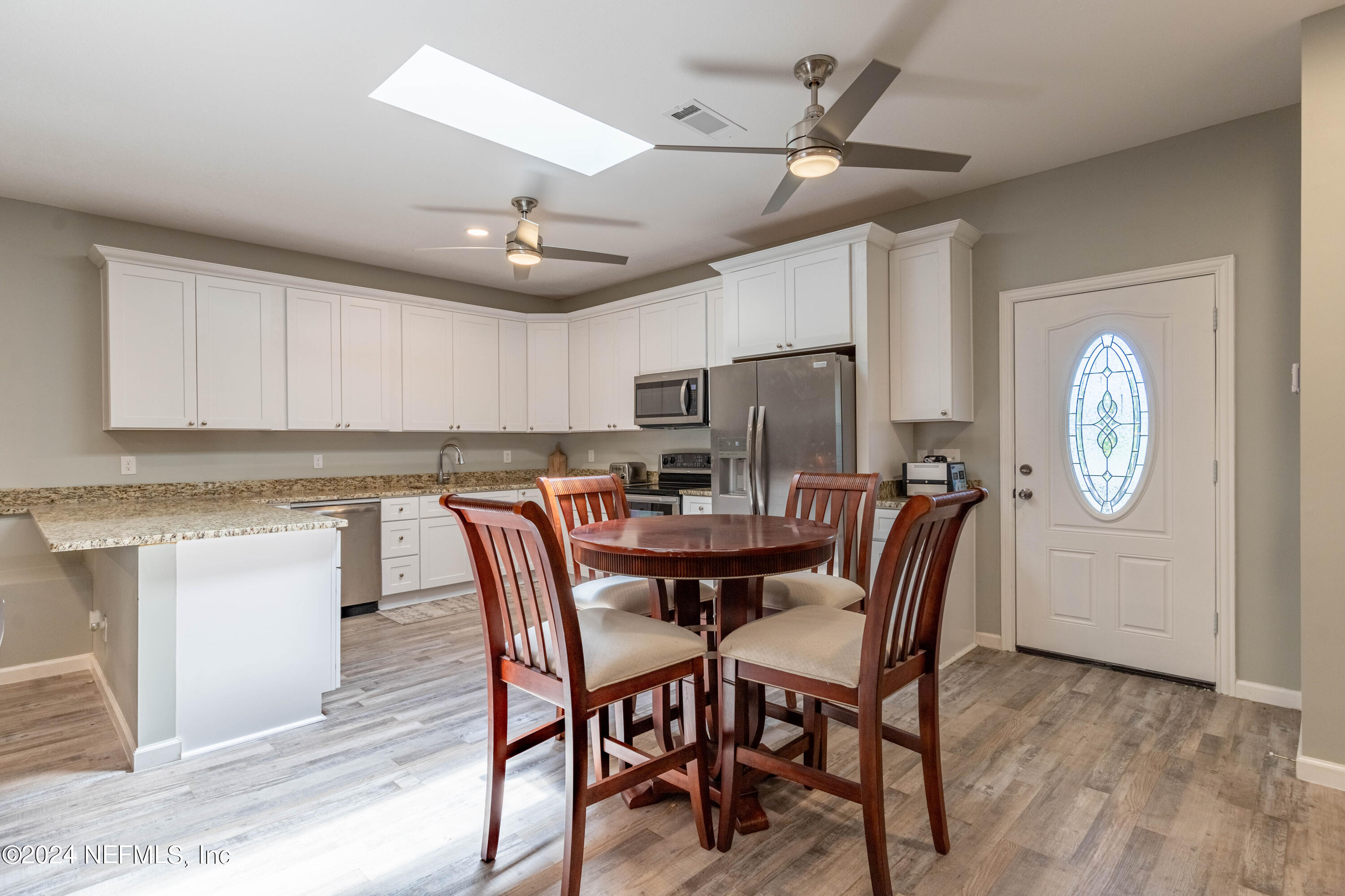 Jacksonville, Florida, 32210, United States, 3 Bedrooms Bedrooms, ,5 BathroomsBathrooms,Residential,For Sale,1868586