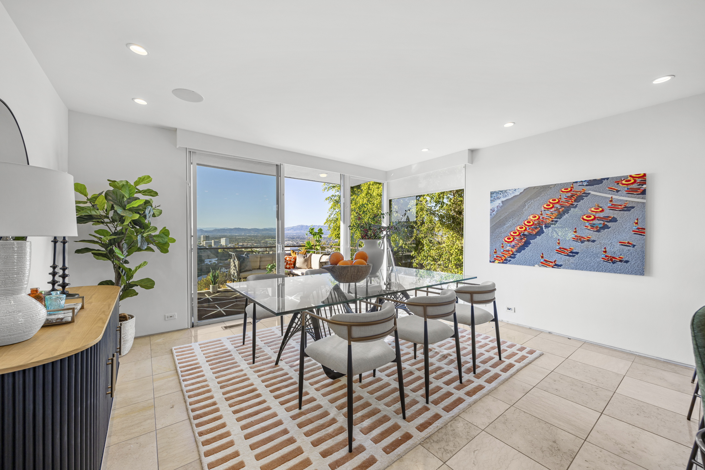  3851 Beverly Ridge Dr - 物件實景
