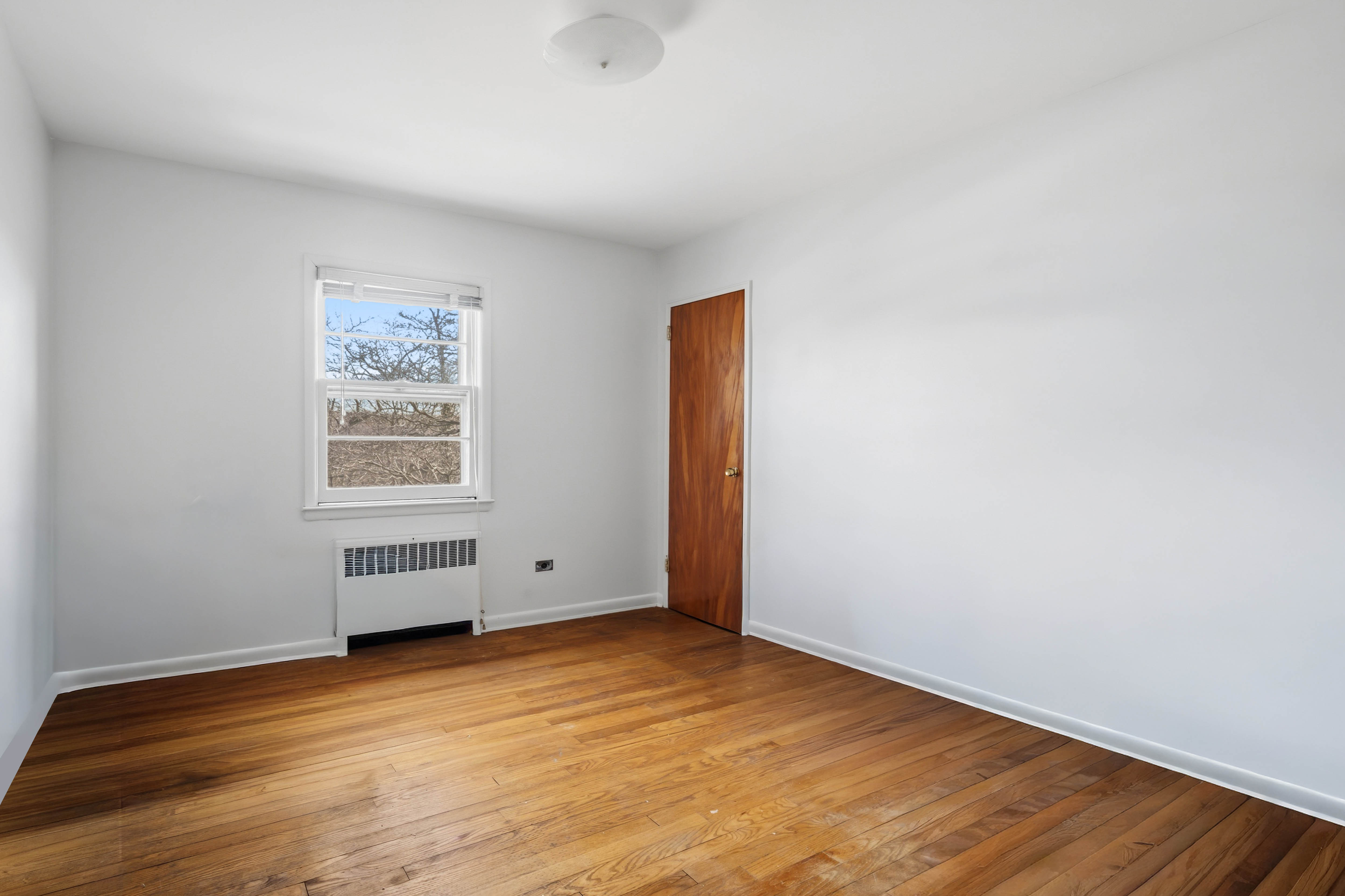 6209 Spencer Terrace - 物件實景