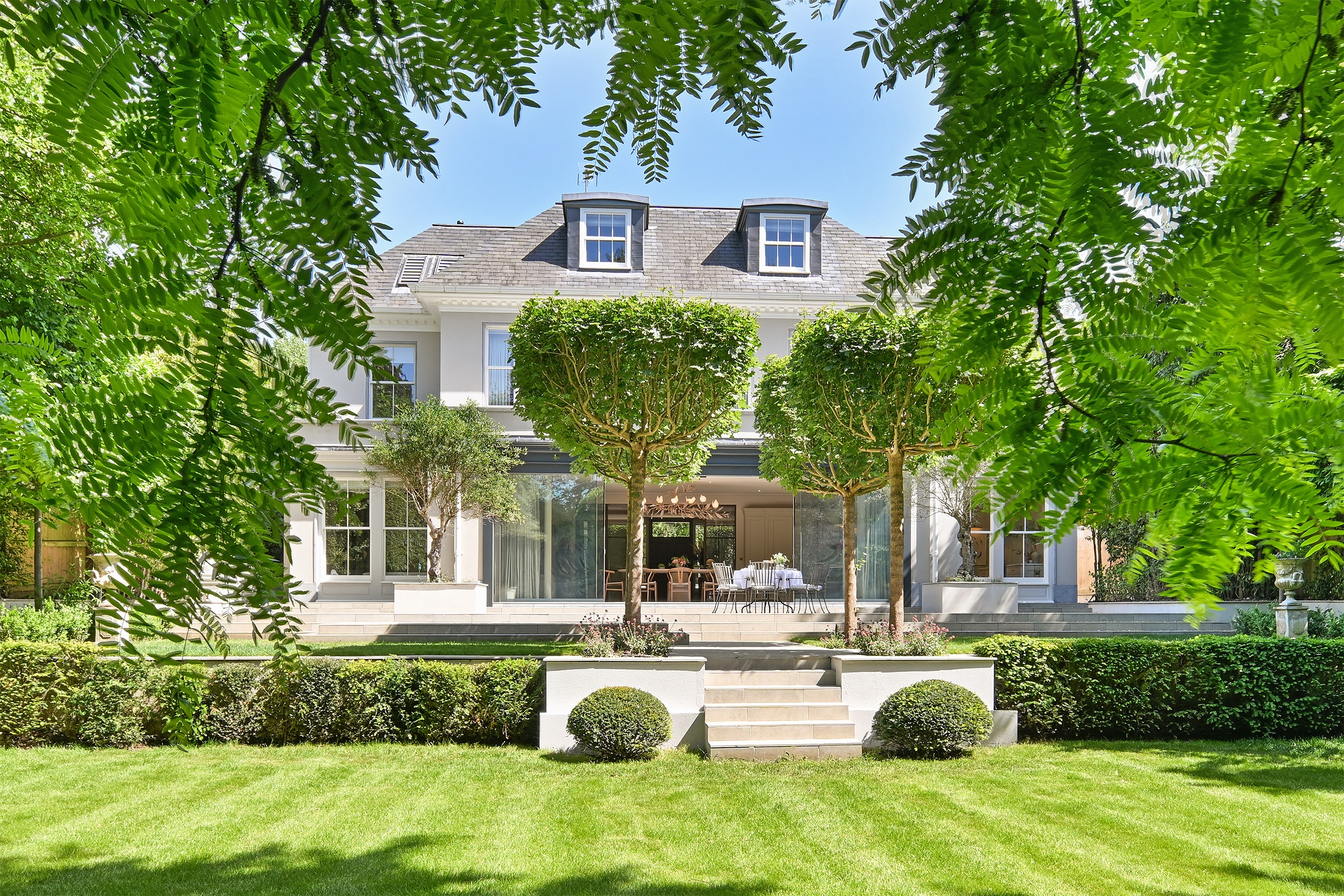  A Grand Detached House on Roehampton Gate - 物件實景