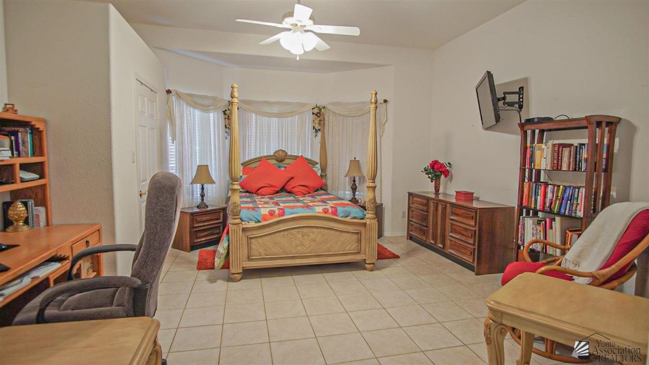 Yuma, Arizona, 85367, United States, 2 Bedrooms Bedrooms, ,2 BathroomsBathrooms,Residential,For Sale,1984211