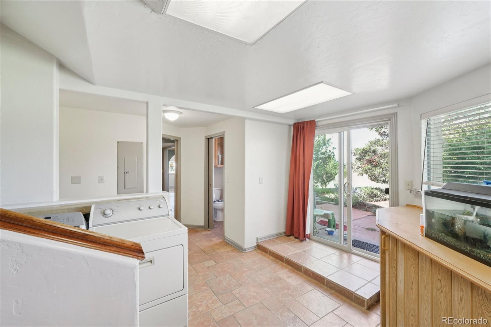 Aurora, Colorado, 80018, United States, 3 Bedrooms Bedrooms, ,4 BathroomsBathrooms,Residential,For Sale,1982686