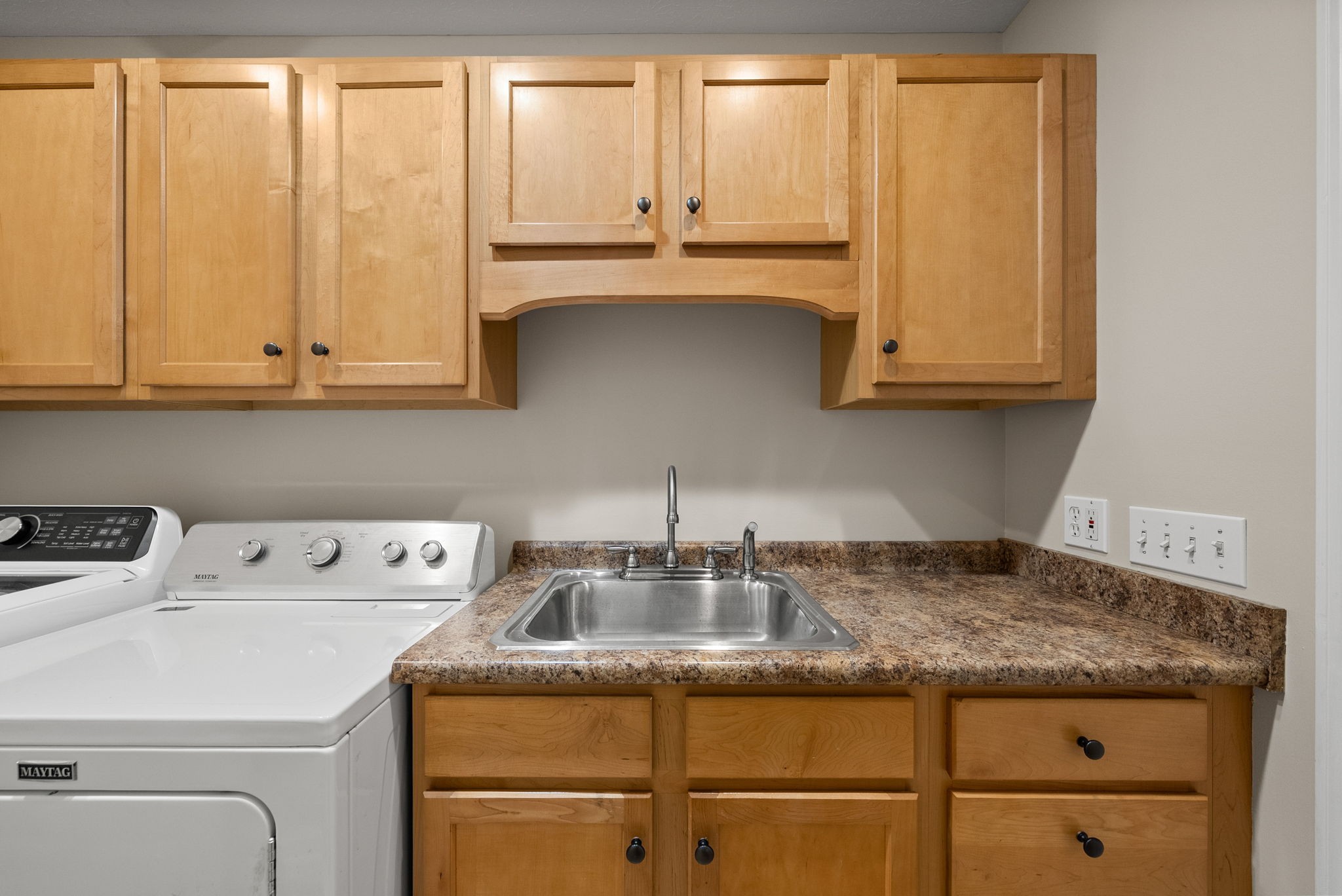 Cadiz, Kentucky, 42211, United States, 4 Bedrooms Bedrooms, ,3 BathroomsBathrooms,Residential,For Sale,1977115